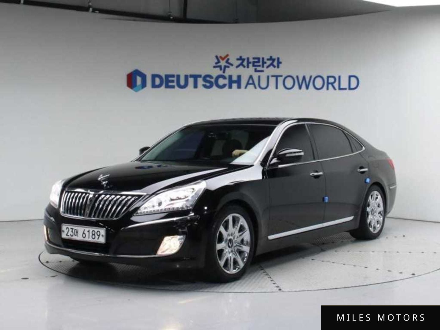 Hyundai Equus 2012 — фото 1 из 12