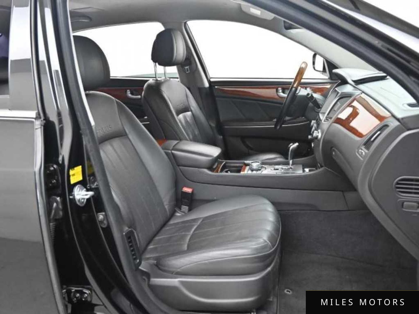 Hyundai Equus 2012 — миниатюра 10