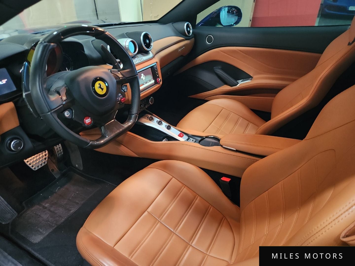 Ferrari 캘리포니아 2017 — миниатюра 16