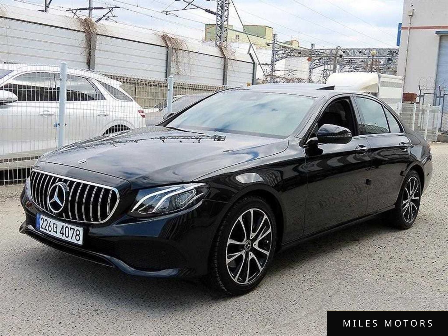 Mercedes-Benz E-Class W213 2020 — миниатюра 2