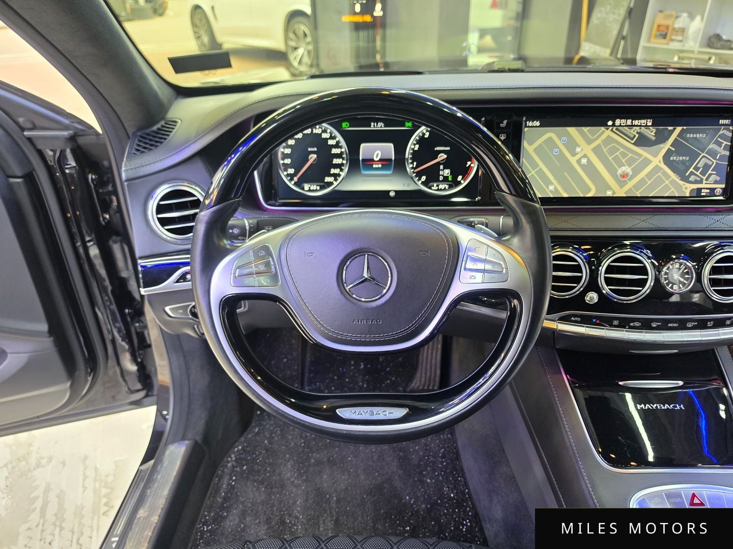Mercedes-Benz S-Class W222 2016 — миниатюра 10