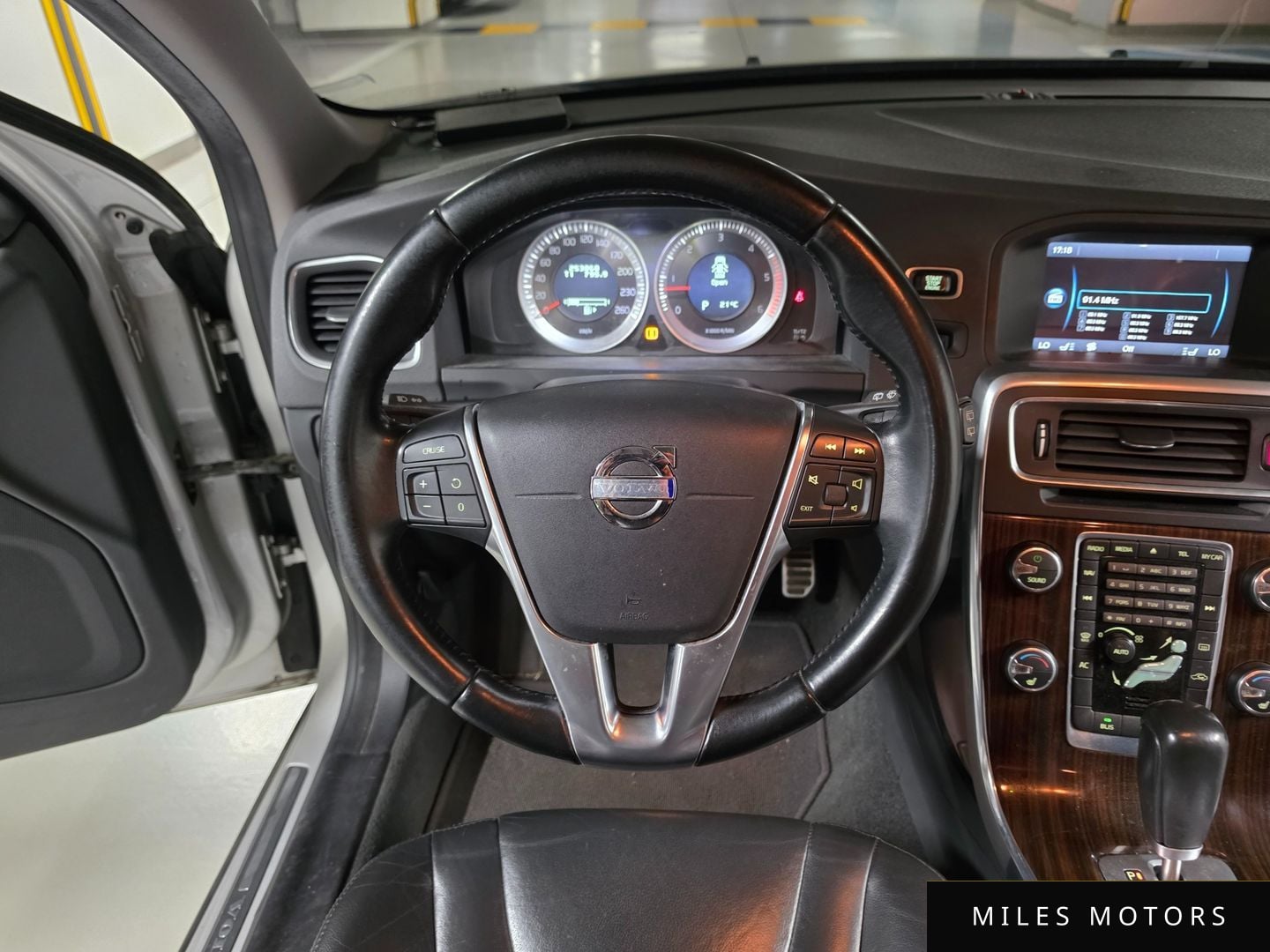 Volvo V60 2012 — миниатюра 11