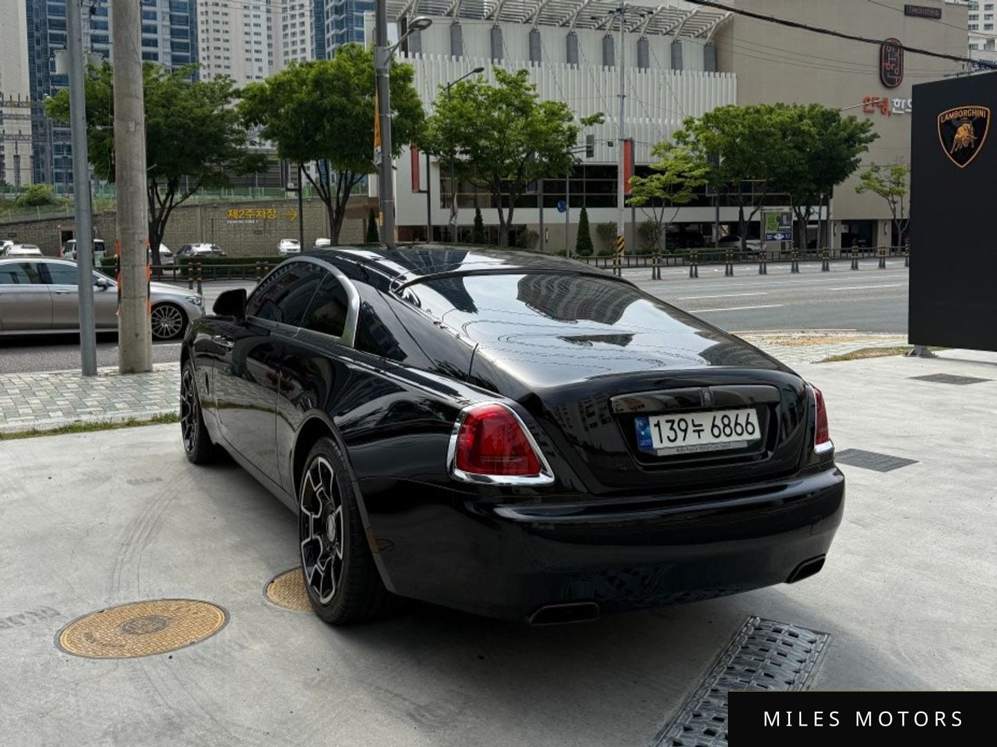 Rolls-Royce Wraith 2021 — миниатюра 6