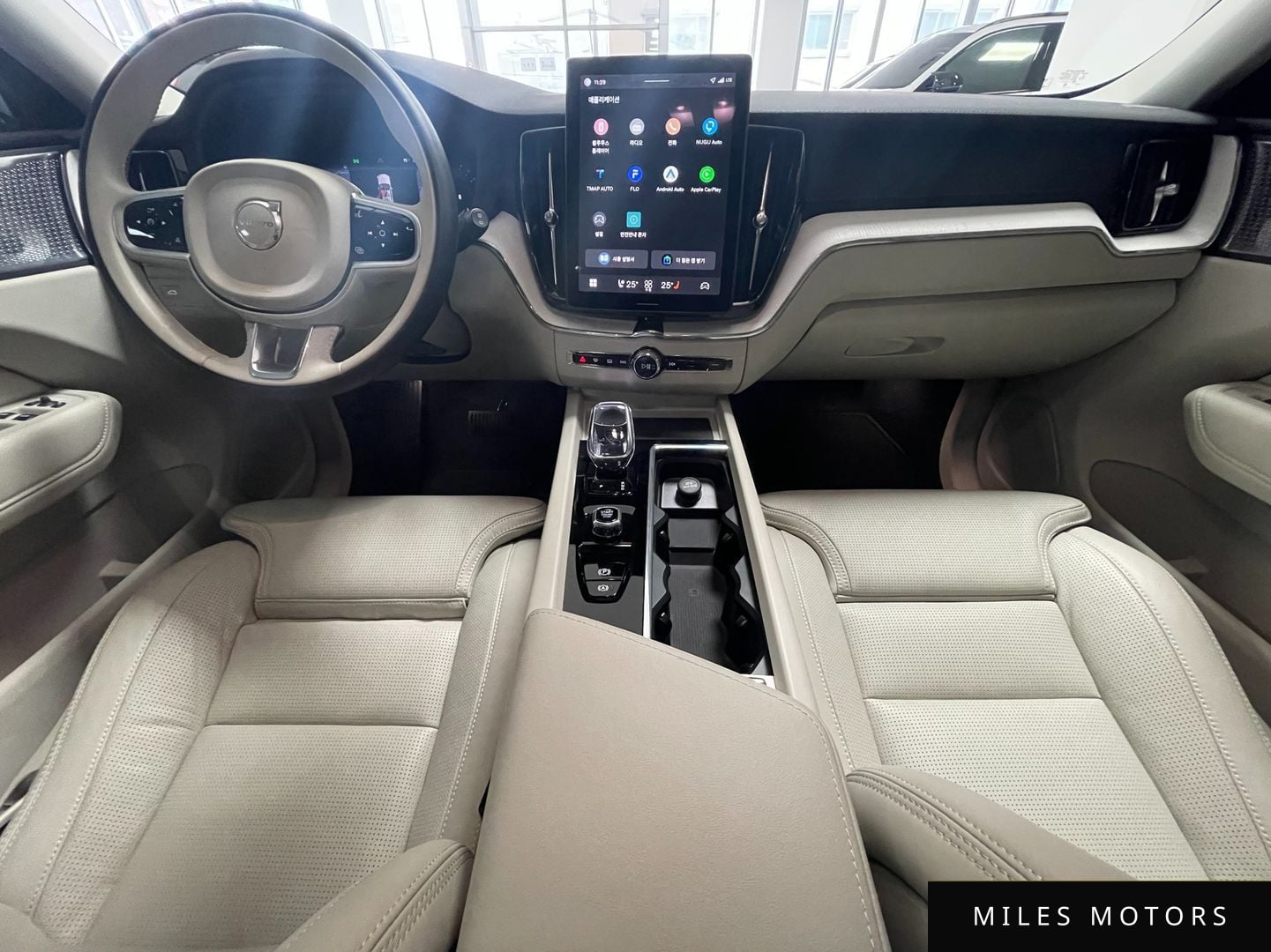 Volvo XC60 2026 — миниатюра 7