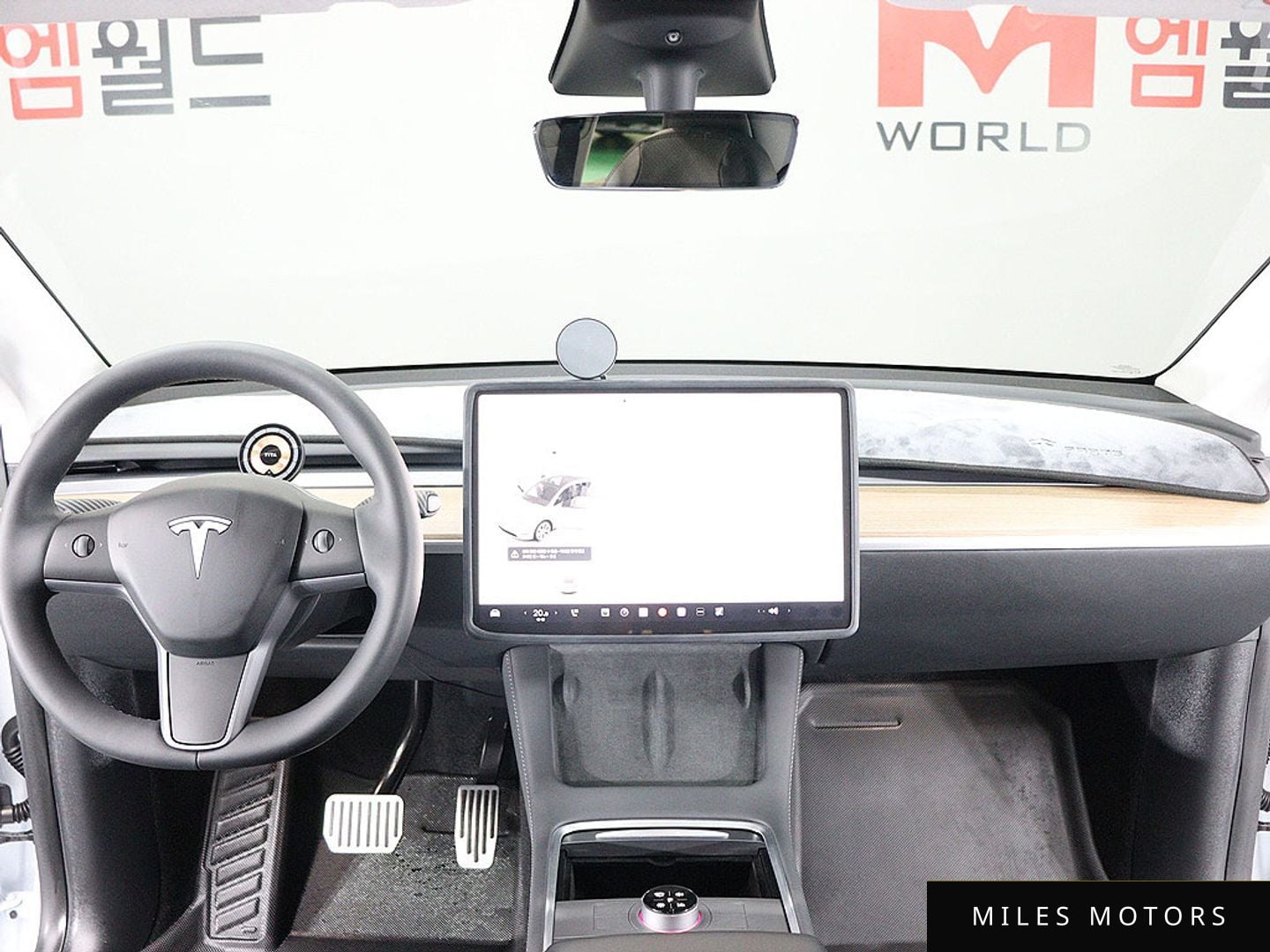 Tesla 모델 Y 2024 — миниатюра 8