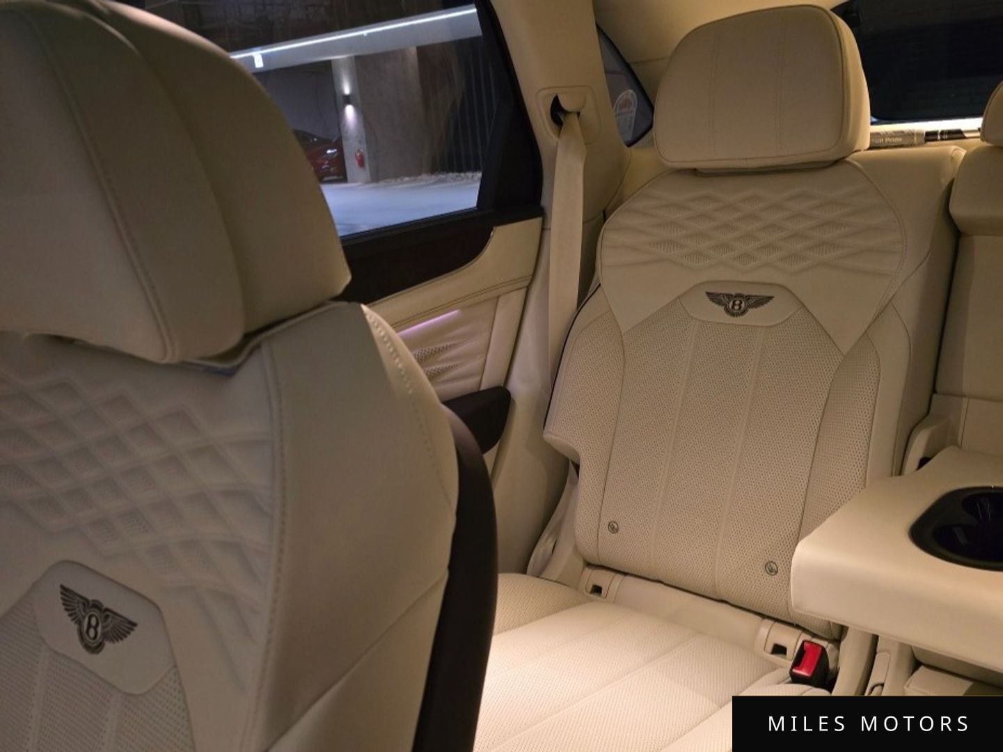 Bentley Bentayga 2024 — миниатюра 4