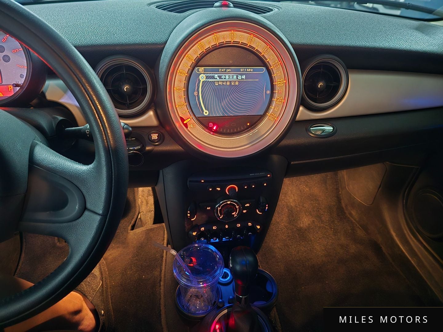 MINI Cooper D 2013 — миниатюра 12