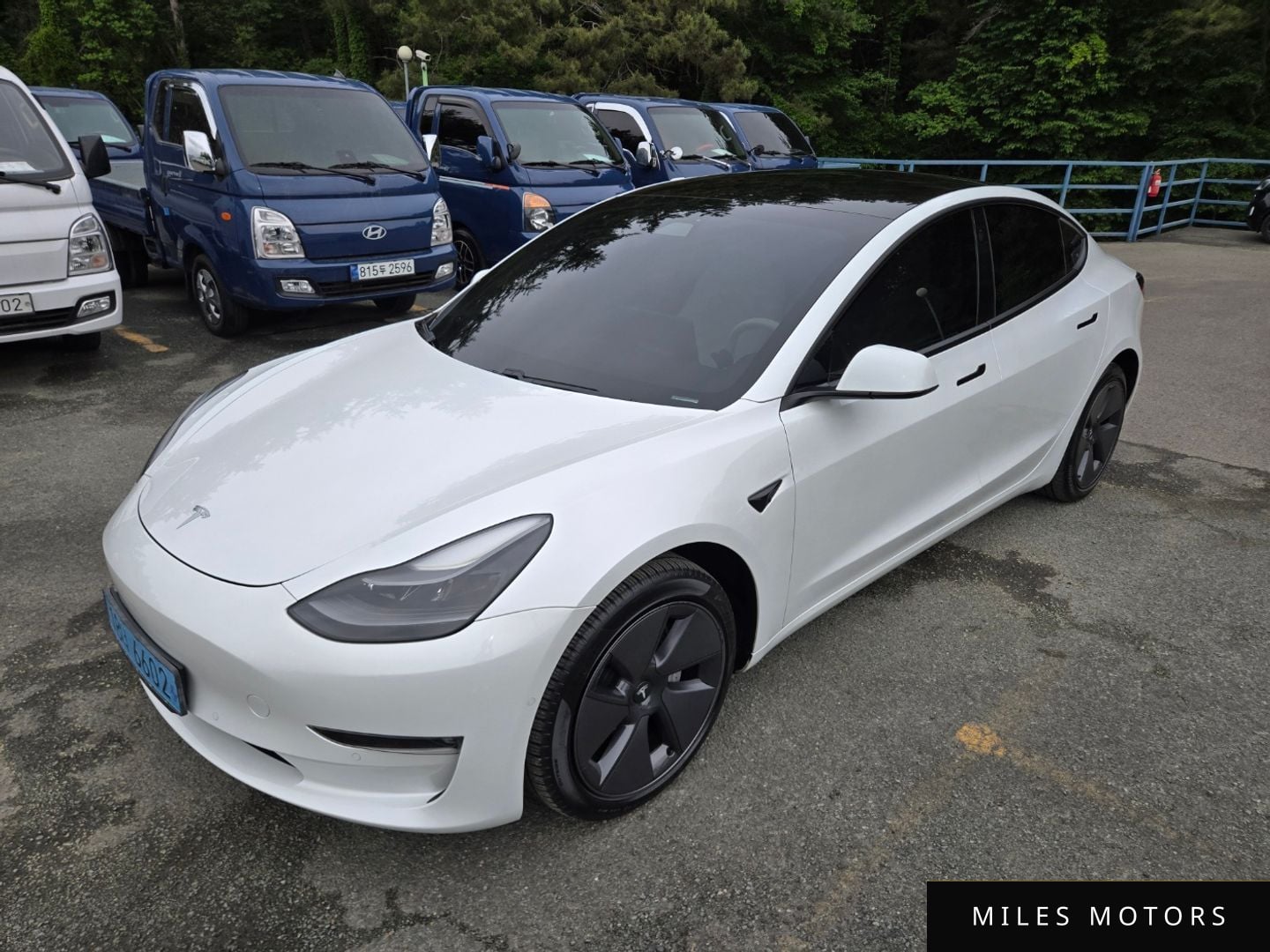 Tesla 모델 3 2021 — миниатюра 3