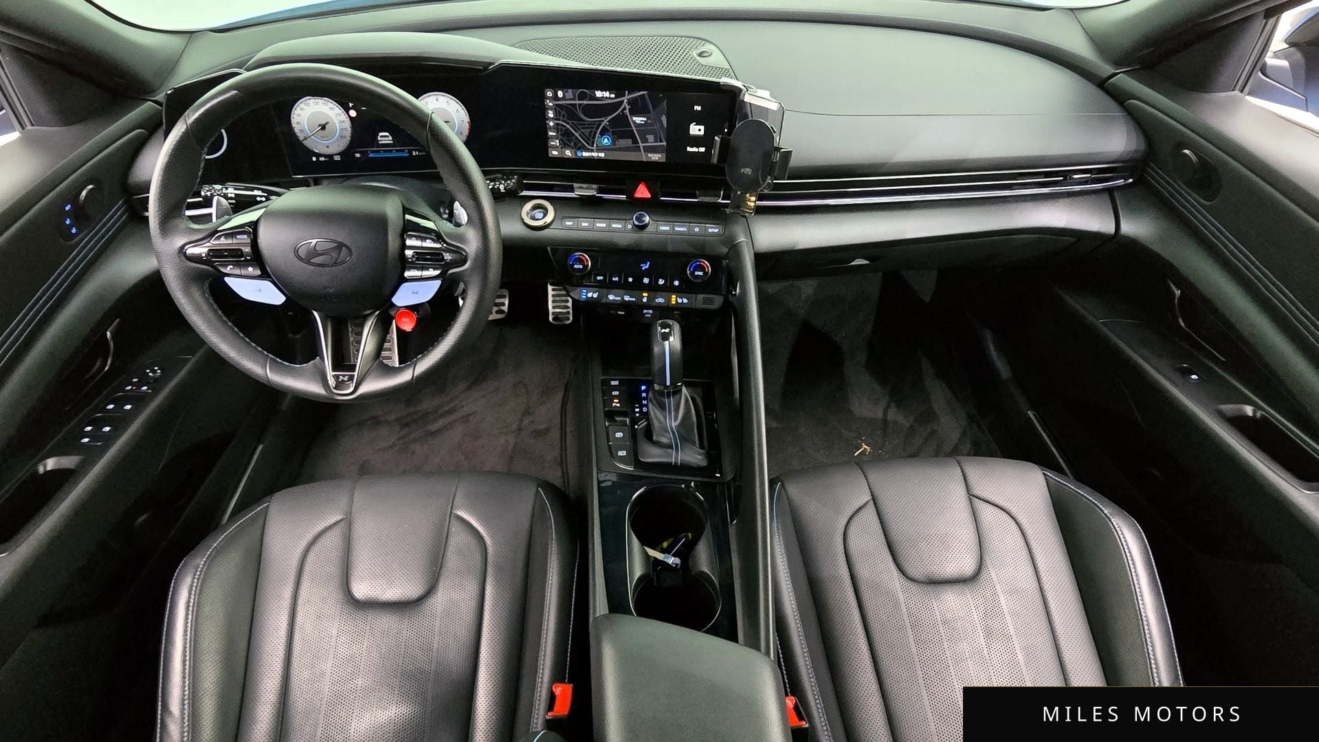 Hyundai AVANTE 2024 — миниатюра 10