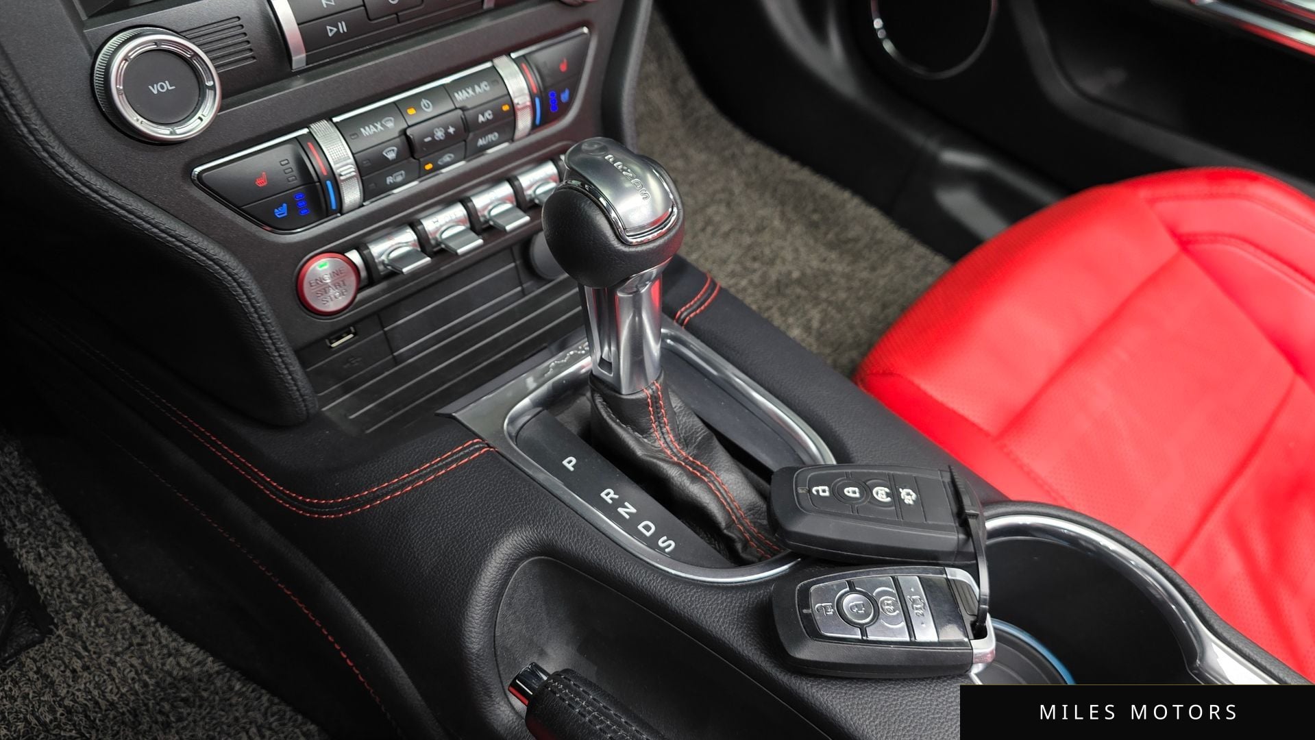 Ford Mustang 2021 — миниатюра 12
