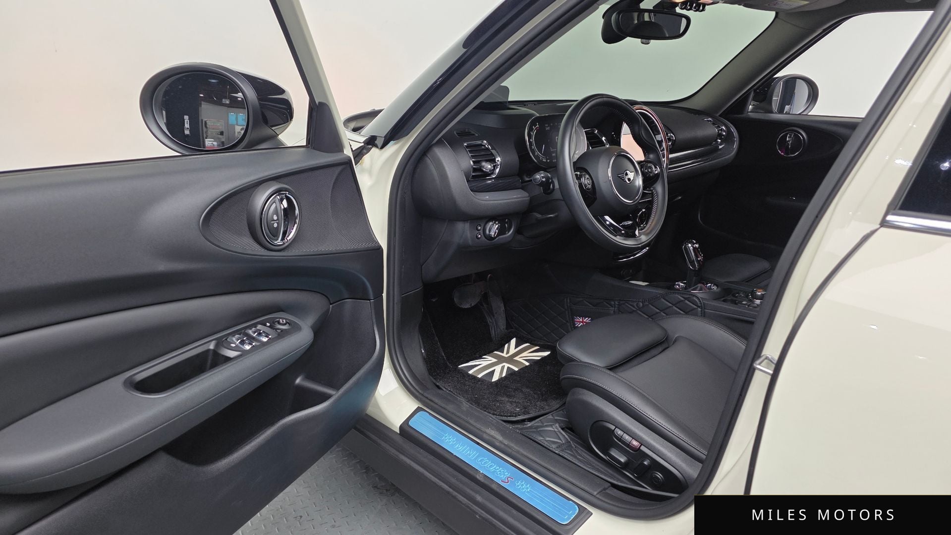 MINI Clubman 2021 — миниатюра 10