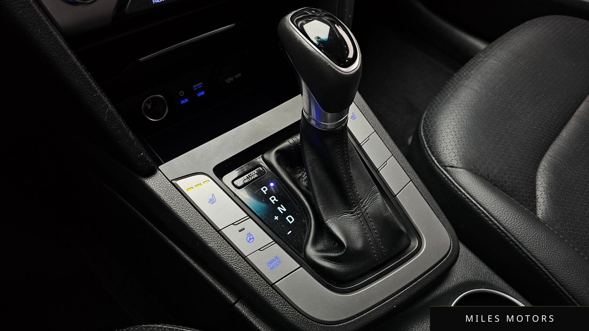 Hyundai AVANTE 2016 — миниатюра 12