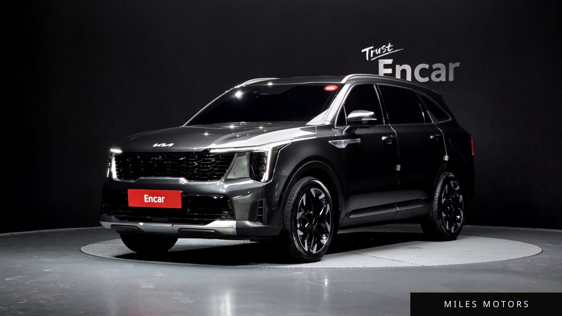 Kia Sorento 2024 — фото 1 из 12