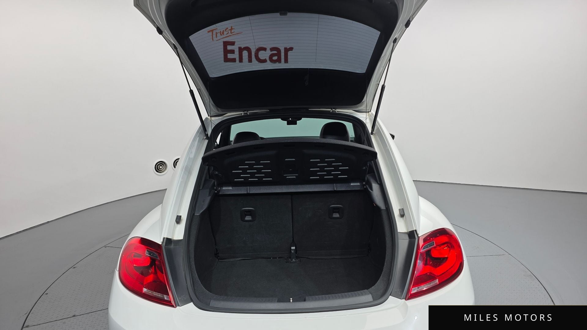 Volkswagen Beetle 2013 — миниатюра 20