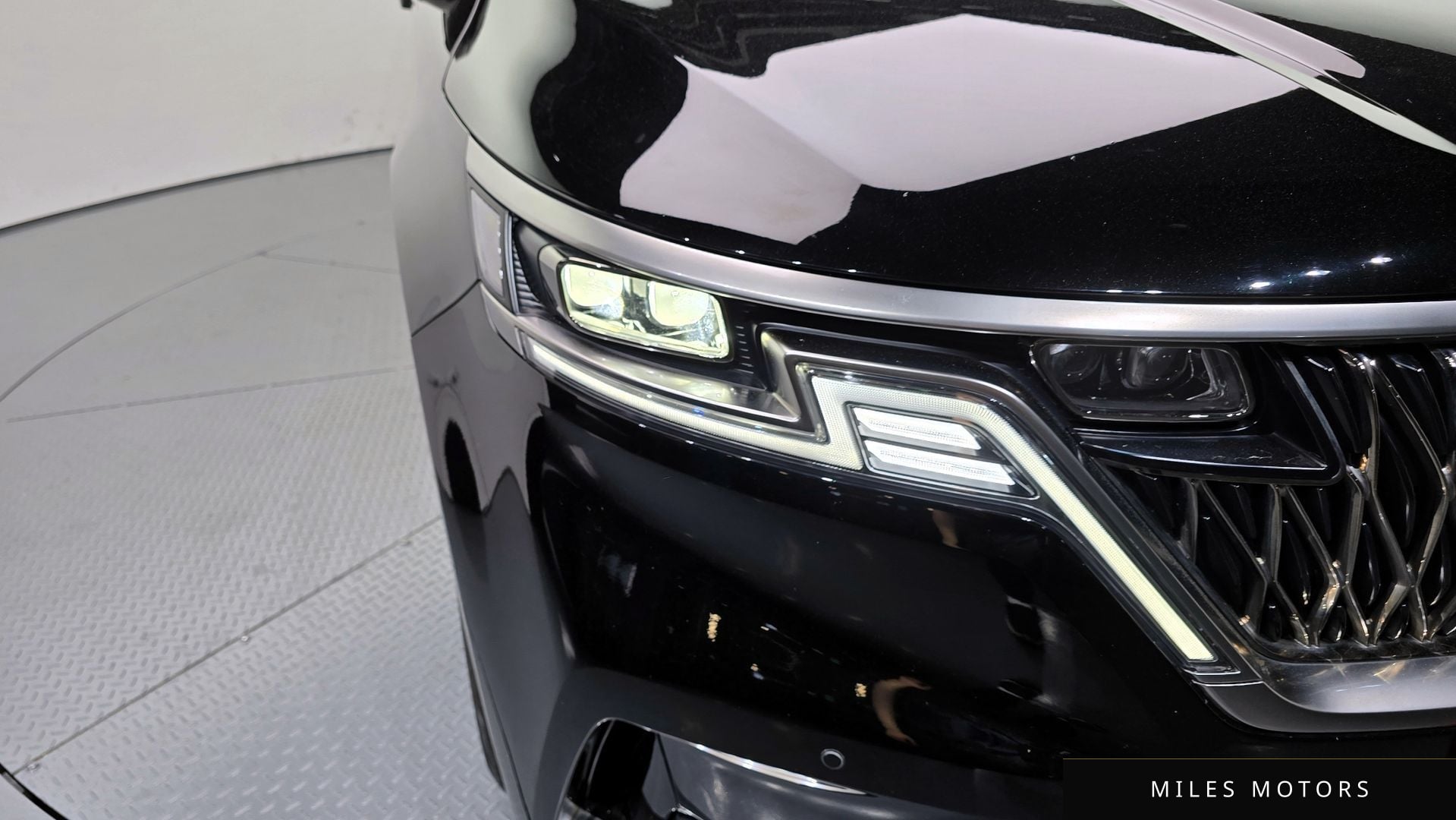 Kia Carnival 2023 — миниатюра 8