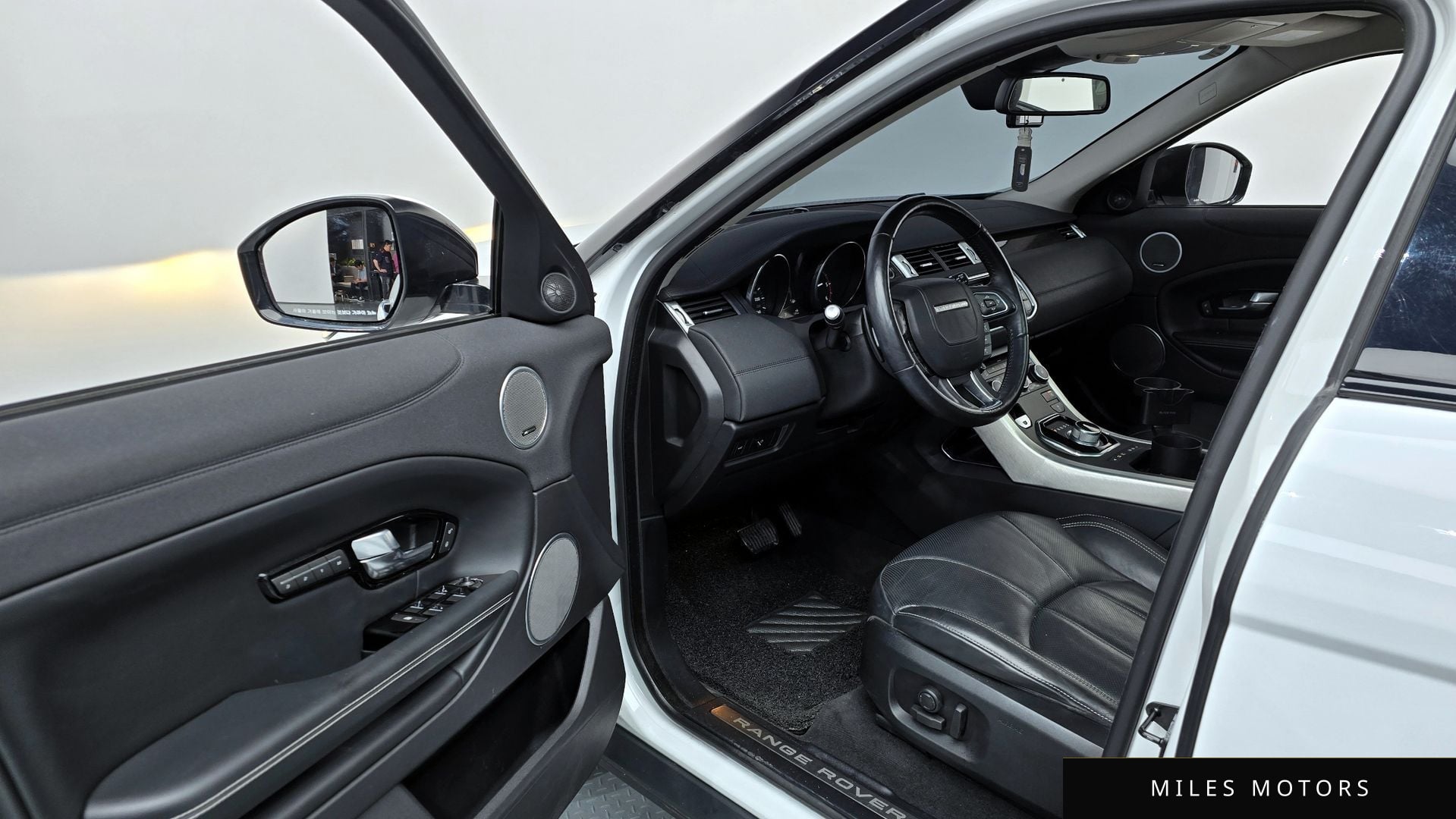 Land Rover Range Rover Evoque 2016 — миниатюра 10
