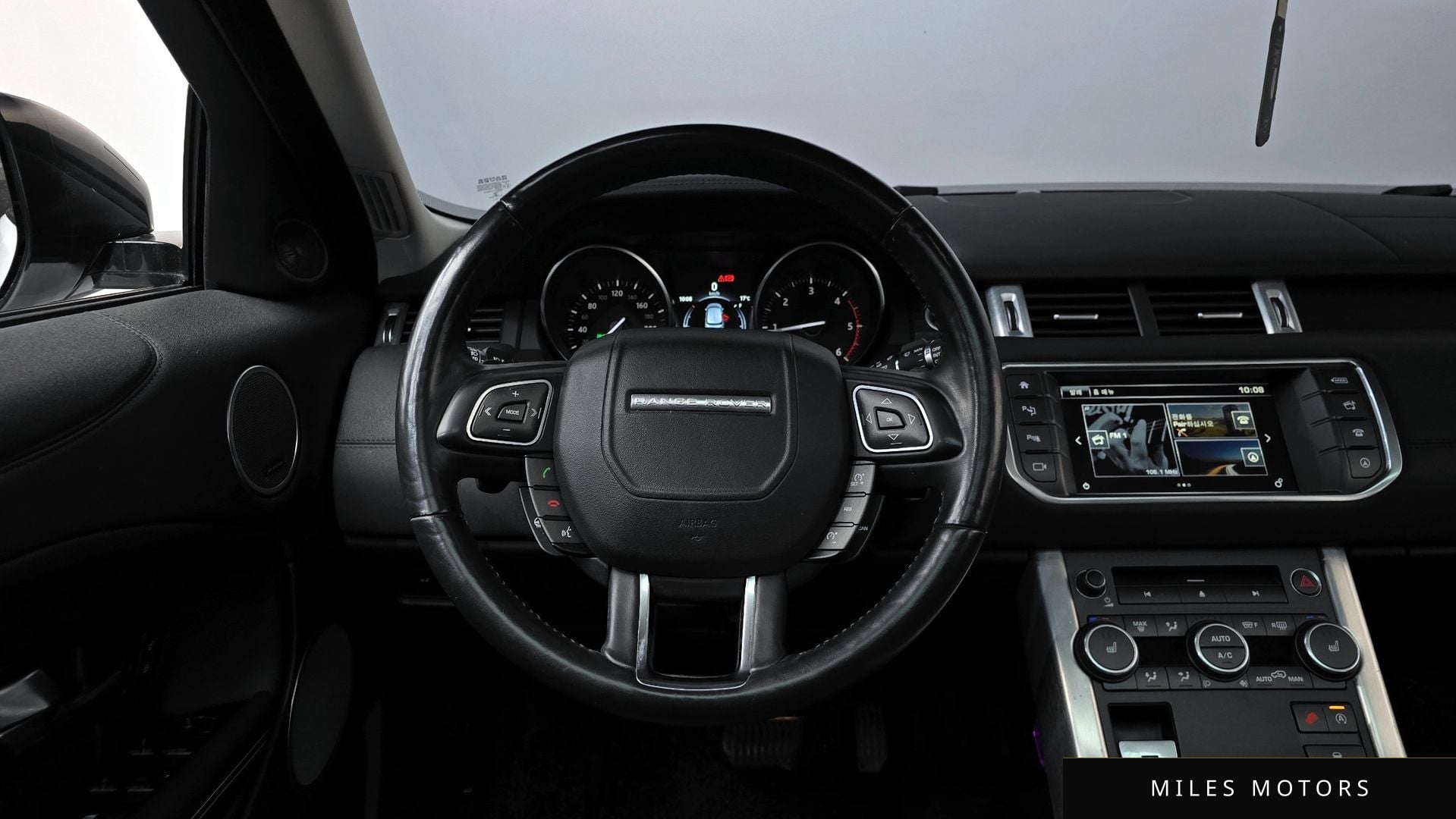 Land Rover Range Rover Evoque 2016 — миниатюра 13
