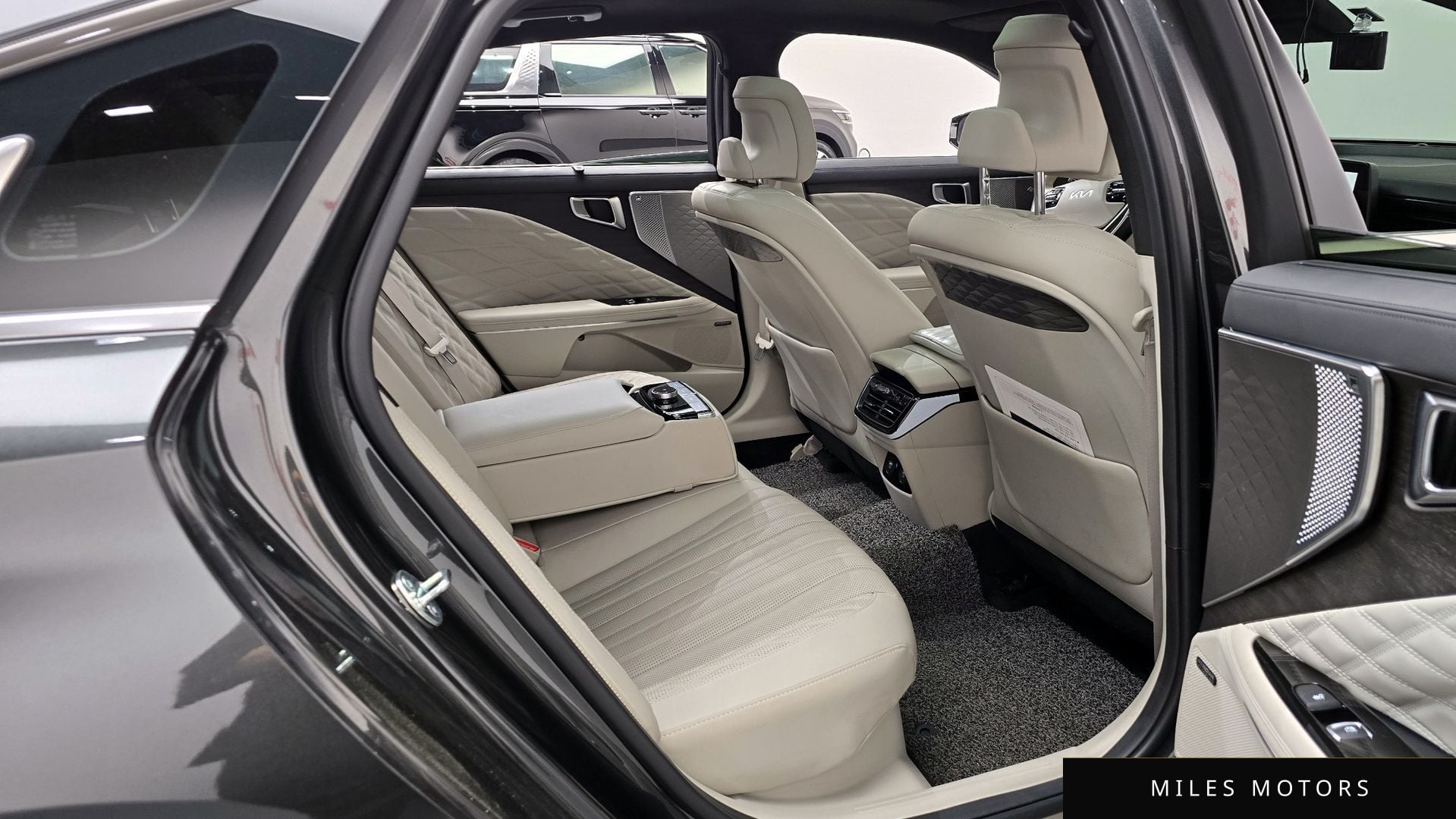 Kia K8 2023 — миниатюра 17
