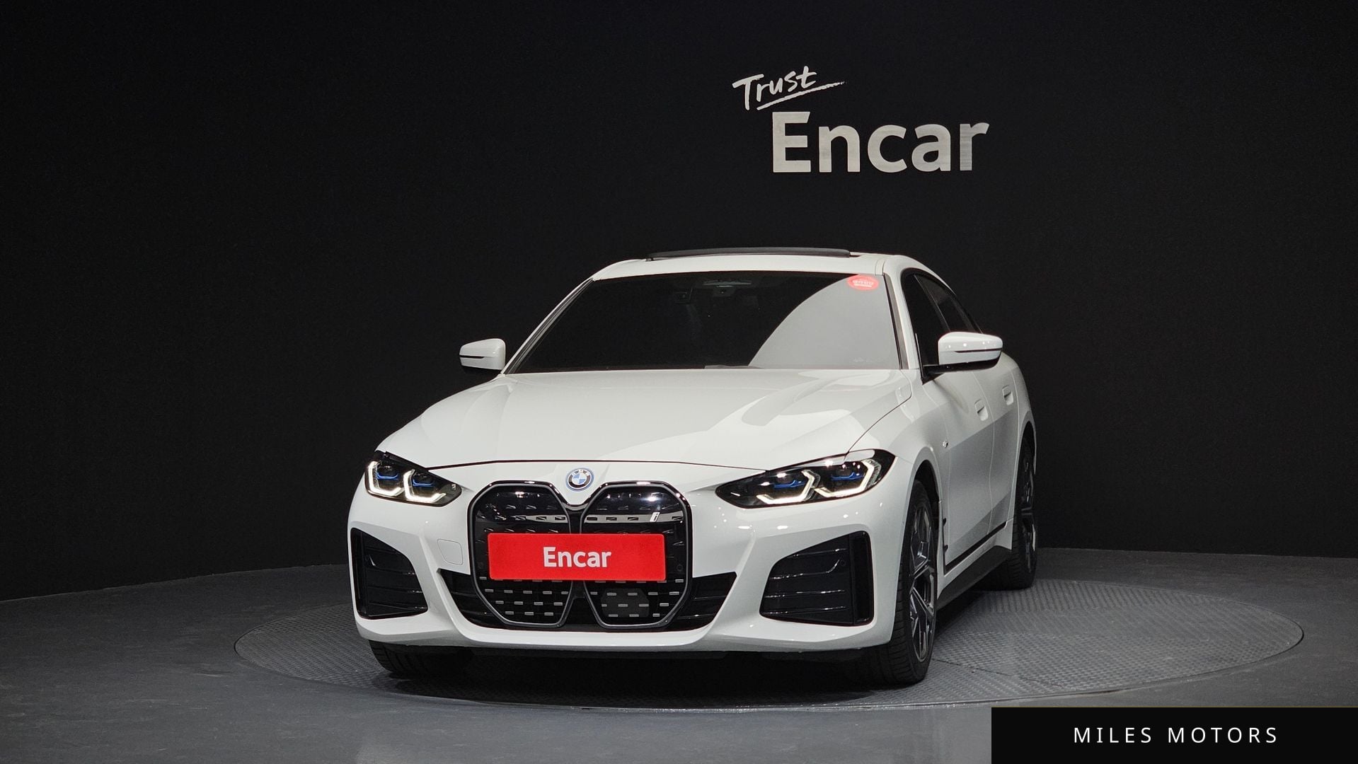 BMW i4 2024 — миниатюра 3