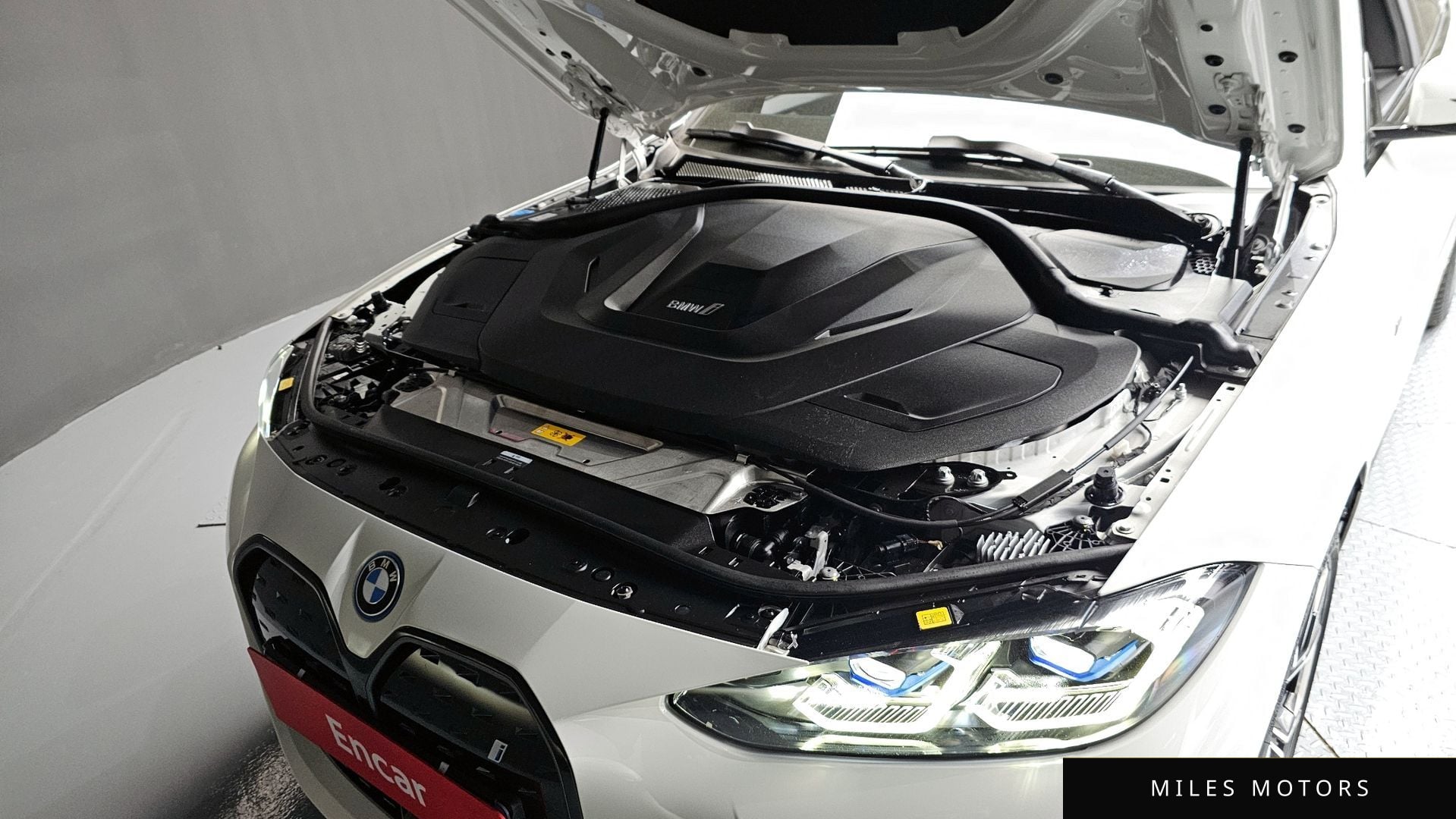 BMW i4 2024 — миниатюра 6