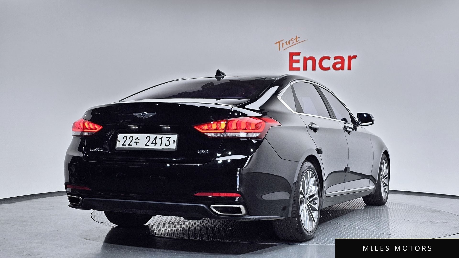 Hyundai Genesis 2015 — миниатюра 2