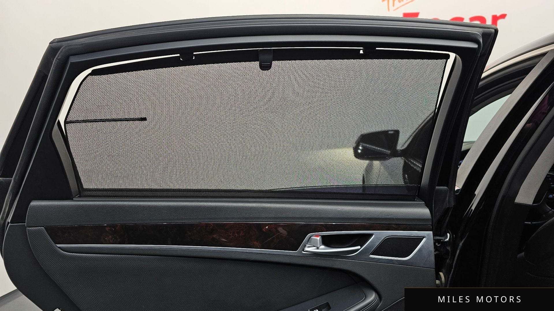 Hyundai Genesis 2015 — миниатюра 23