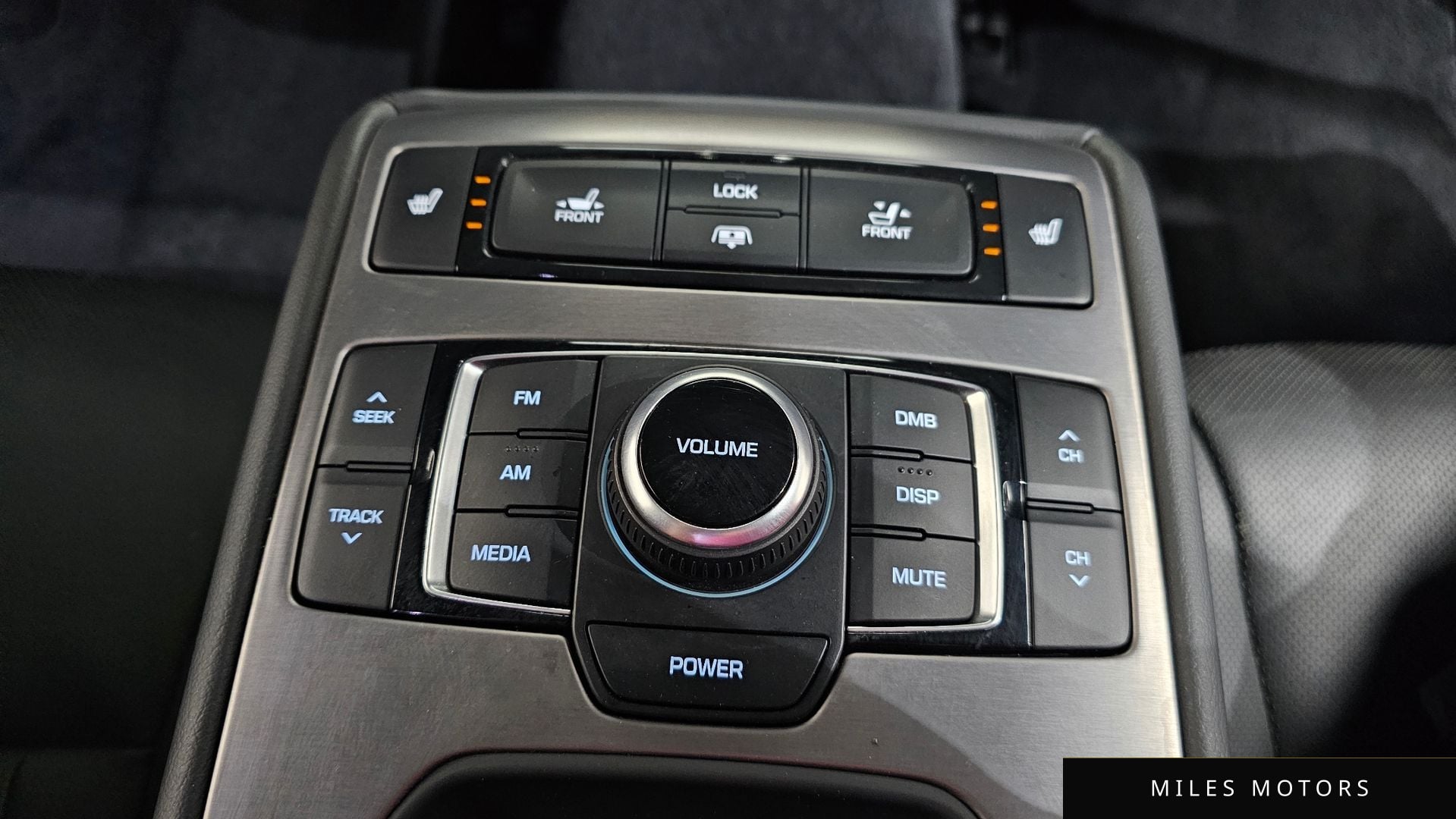 Hyundai Genesis 2015 — миниатюра 33