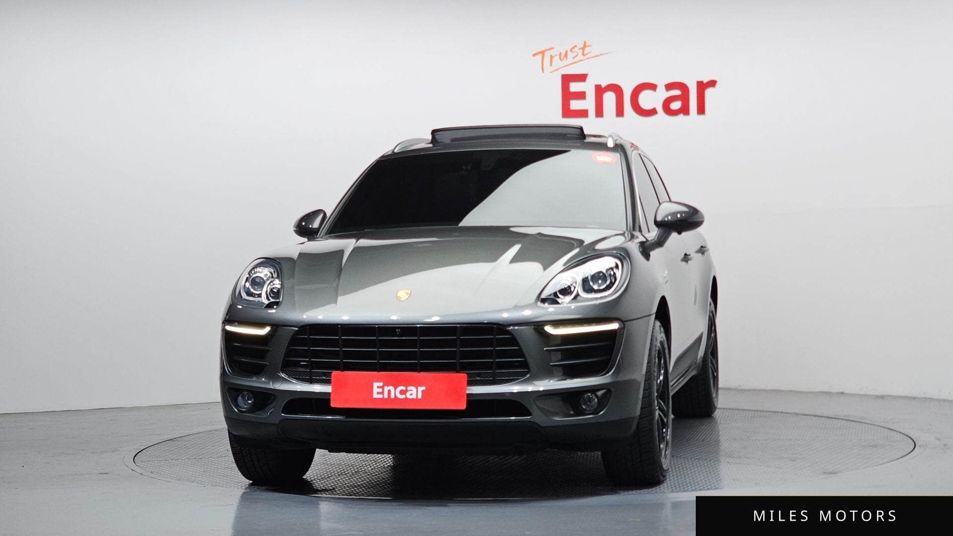 Porsche Macan 2016 — миниатюра 3