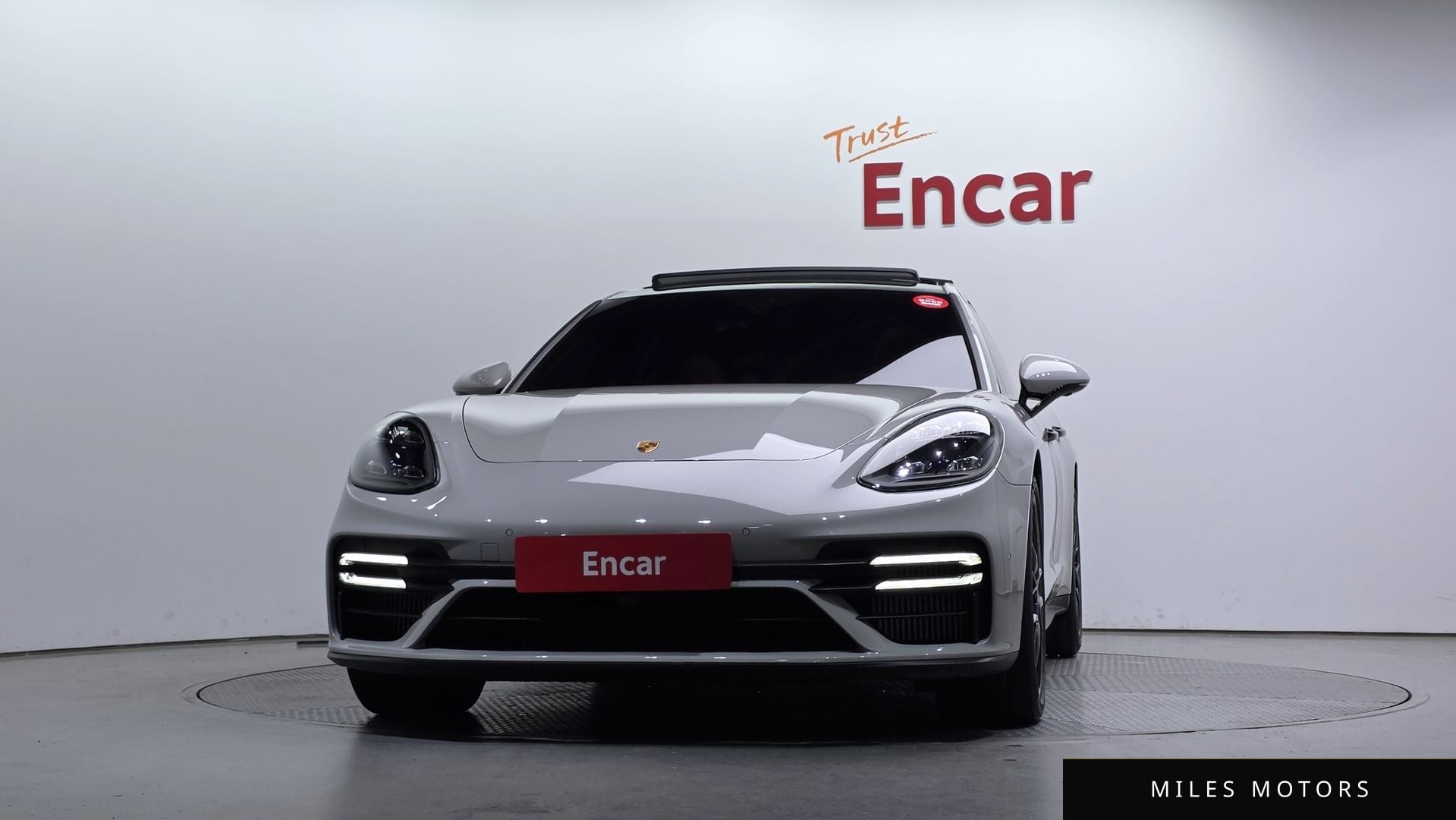 Porsche Panamera 2022 — миниатюра 3