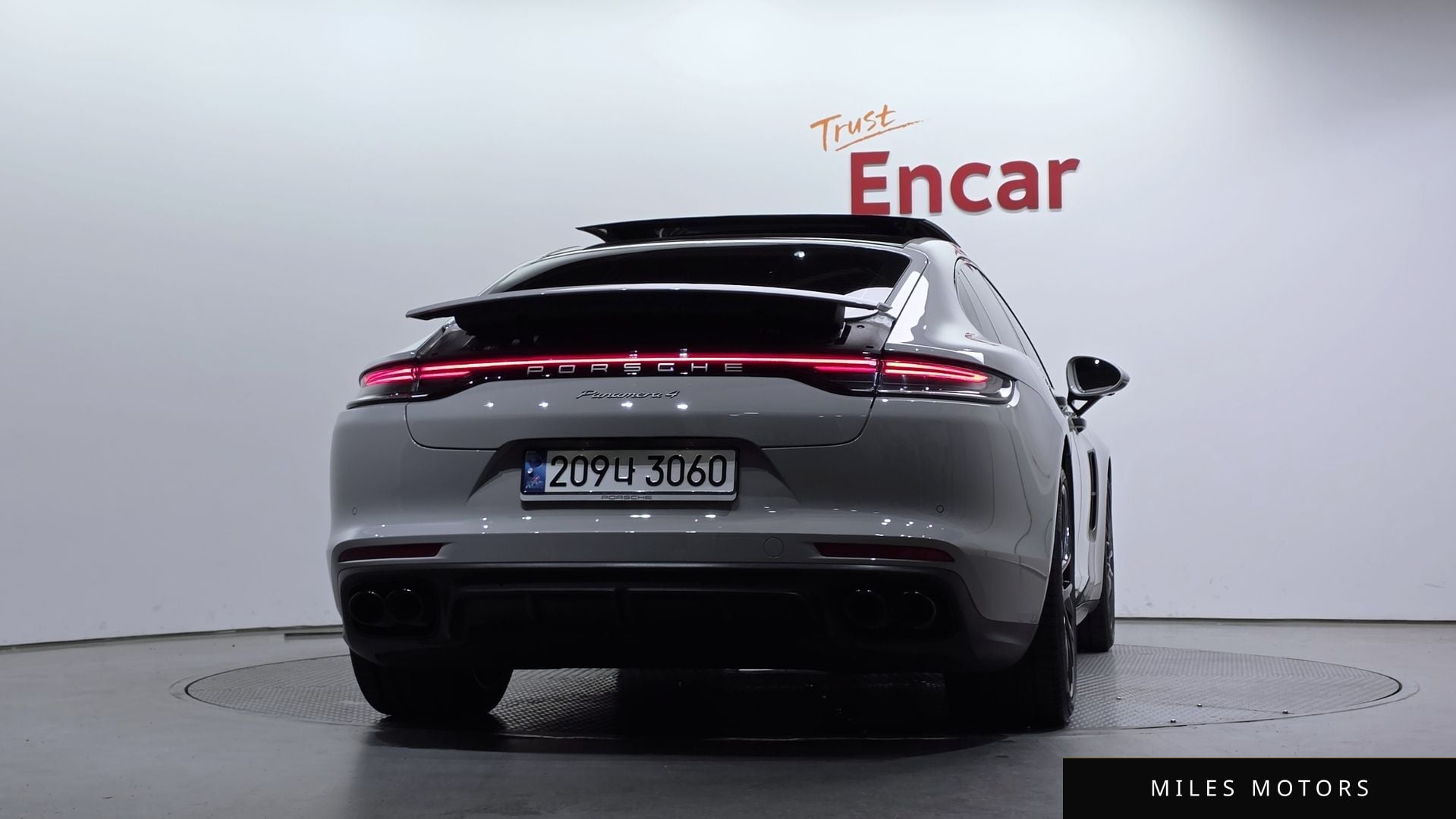 Porsche Panamera 2022 — миниатюра 4
