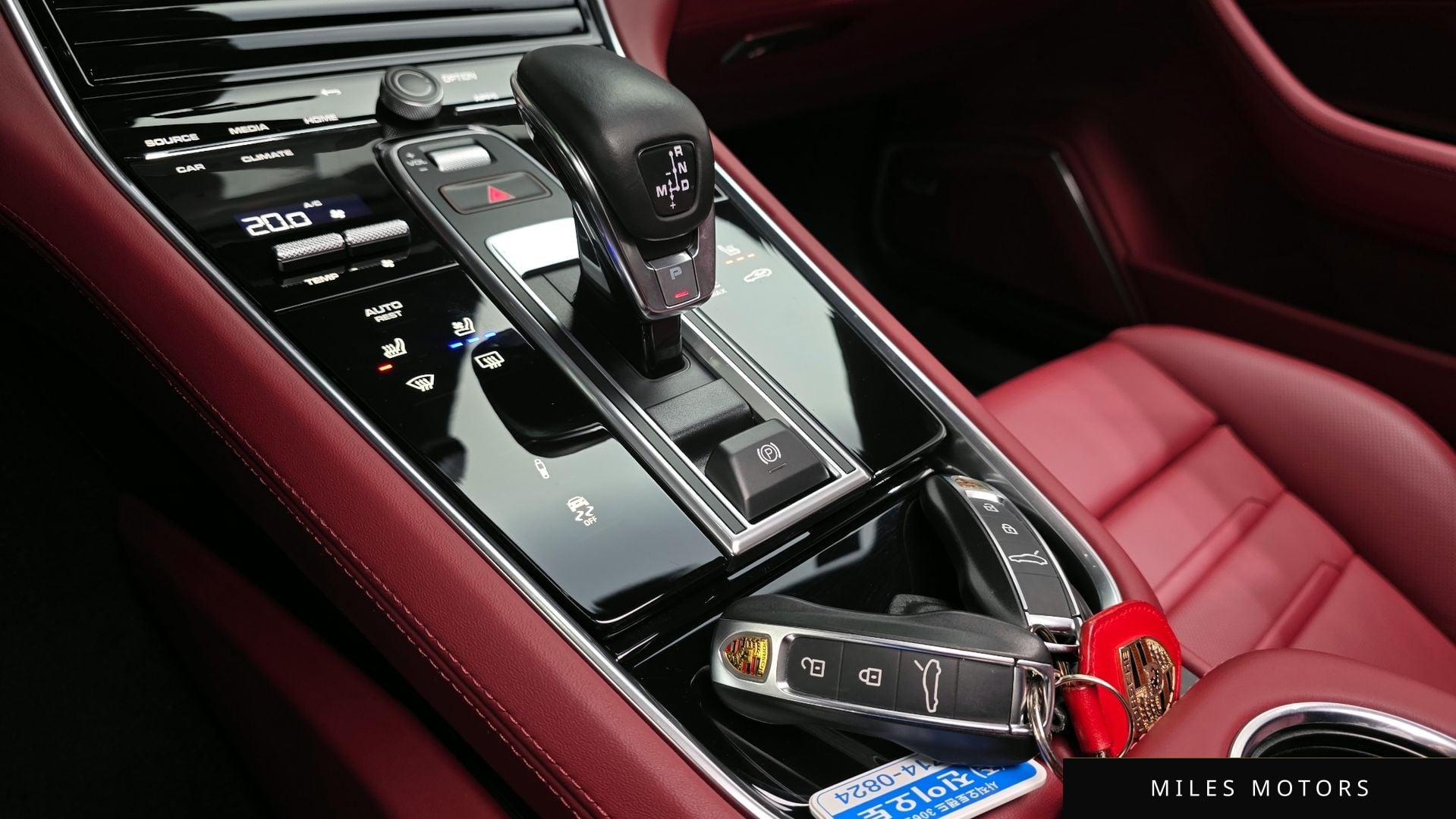 Porsche Panamera 2022 — миниатюра 12