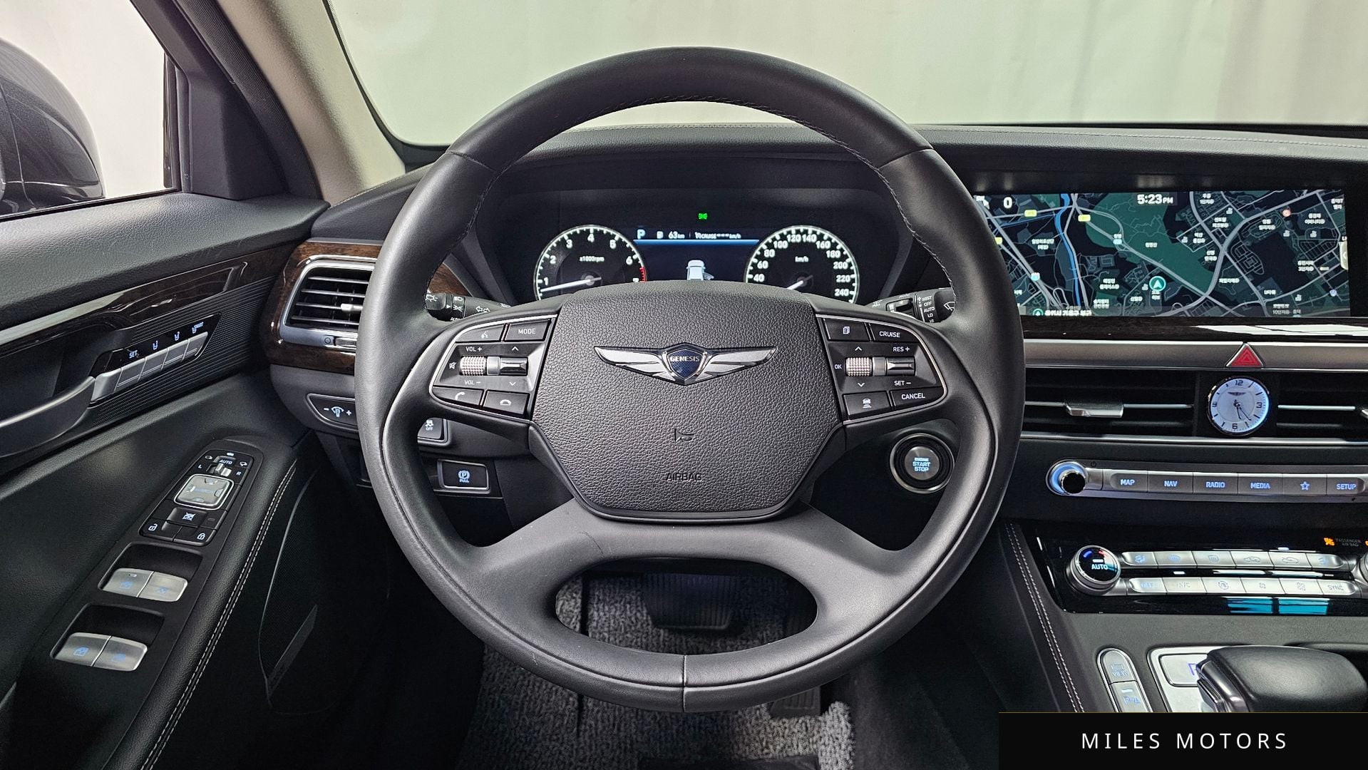 Genesis G90 2019 — миниатюра 19