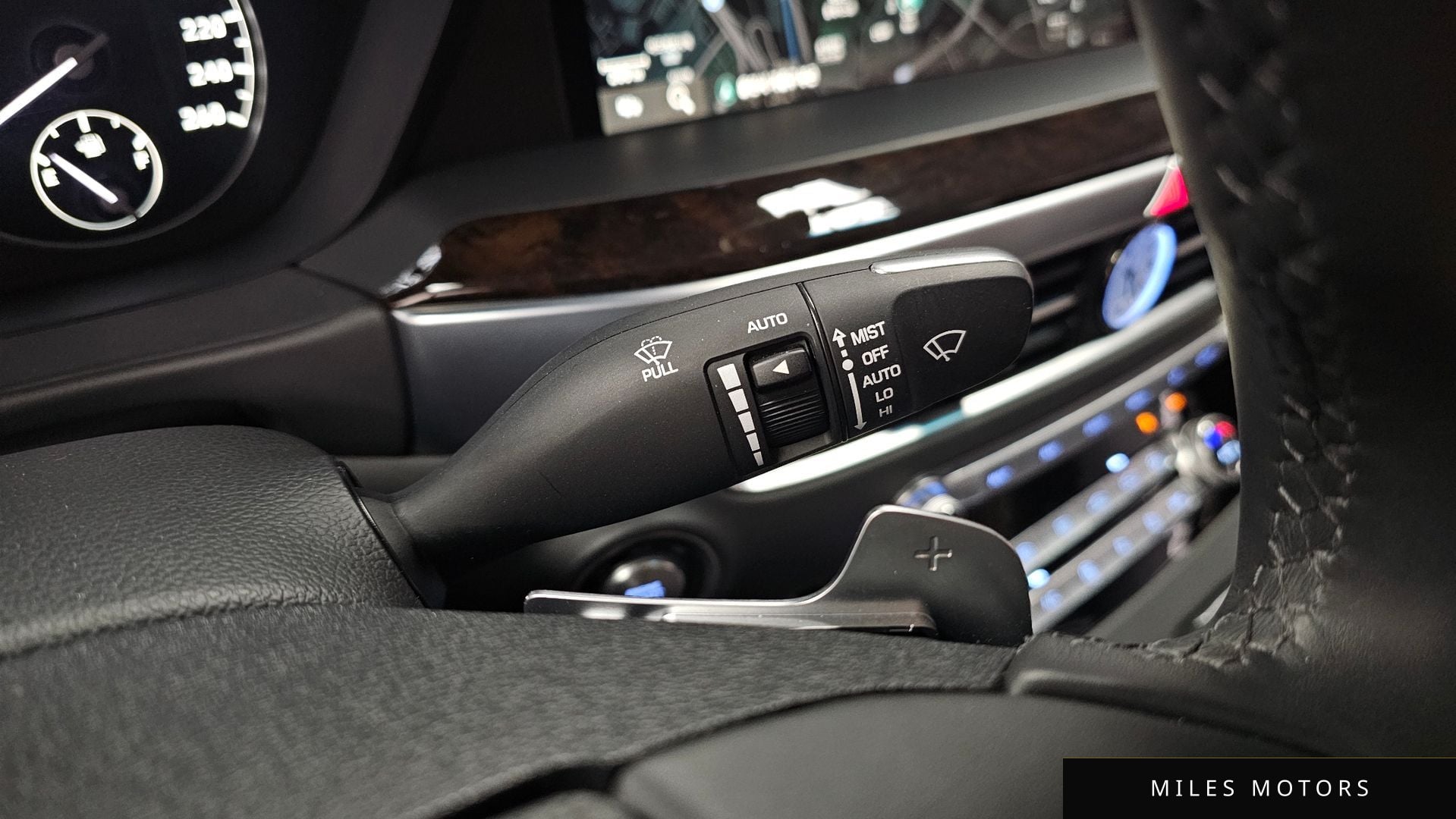 Genesis G90 2019 — миниатюра 28