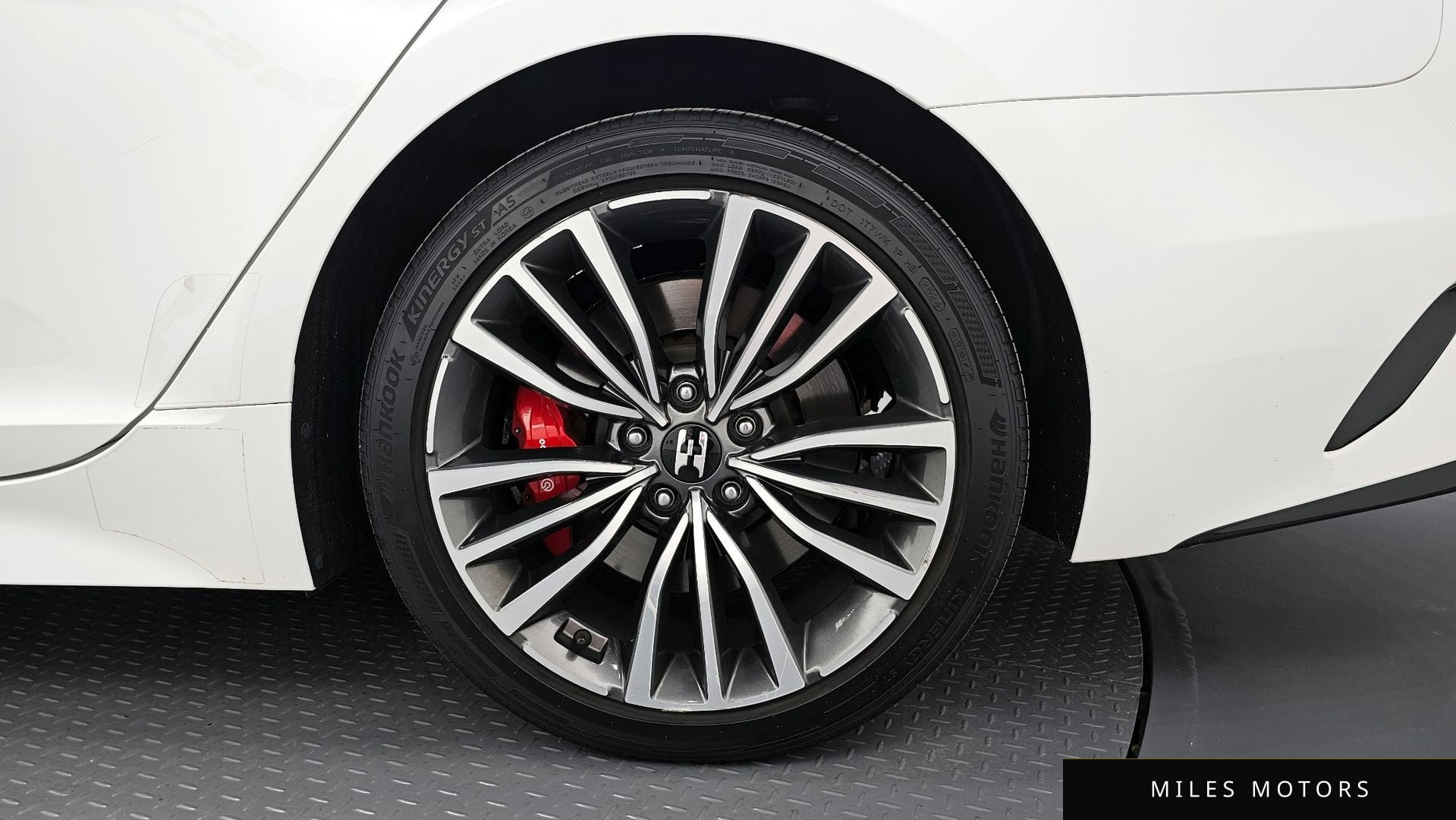 Kia Stinger 2018 — миниатюра 7
