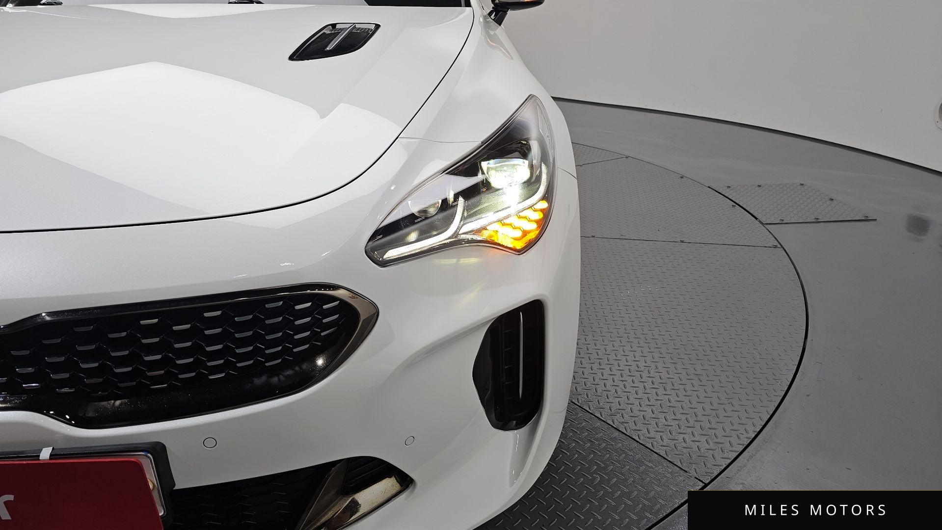 Kia Stinger 2018 — миниатюра 8