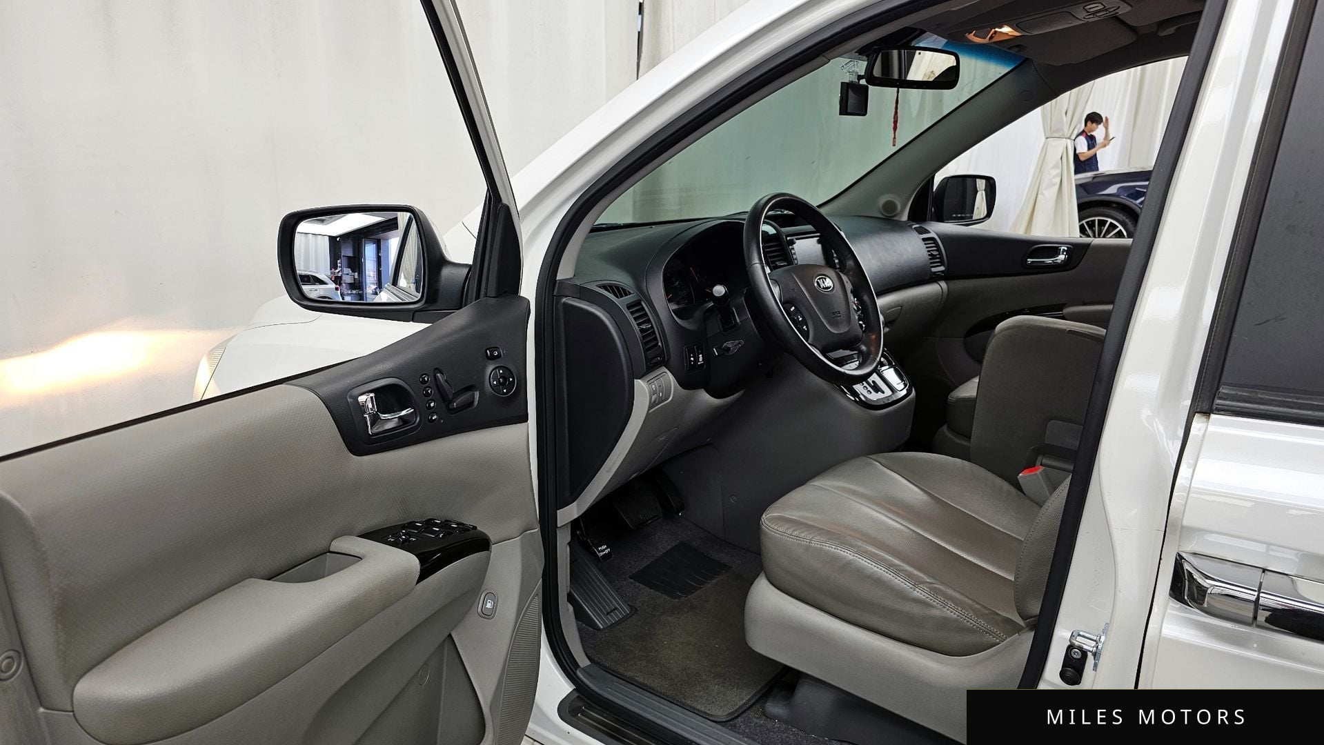 Kia Canival 2013 — миниатюра 10