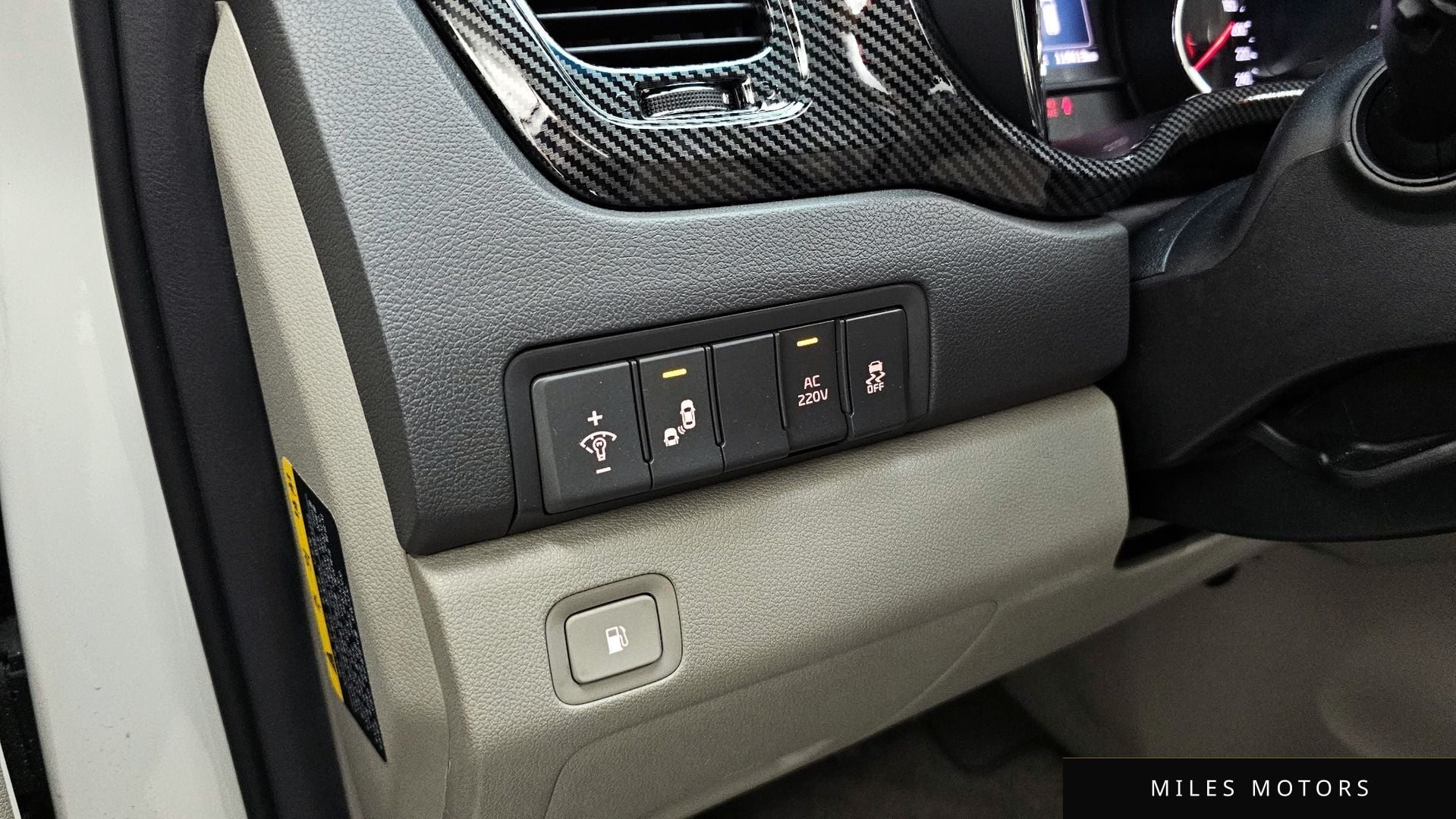 Kia Canival 2018 — миниатюра 22