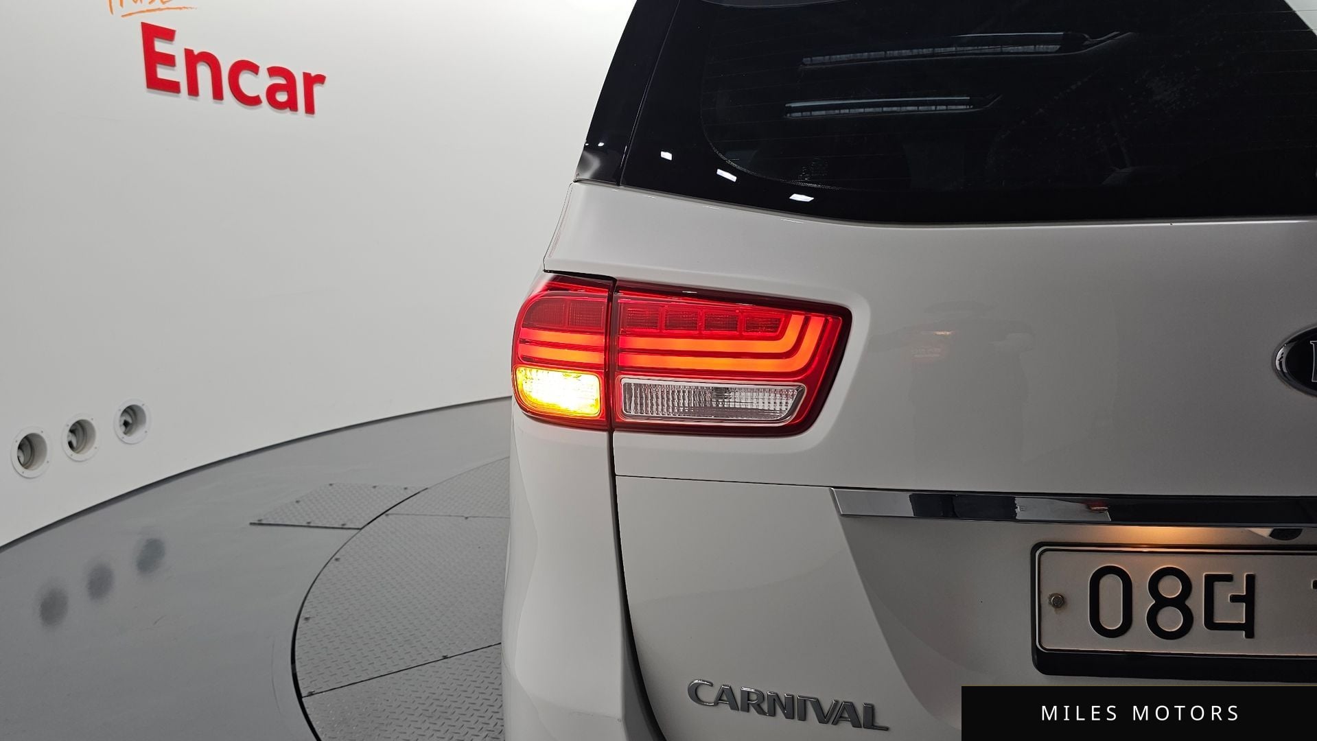 Kia Canival 2018 — миниатюра 9