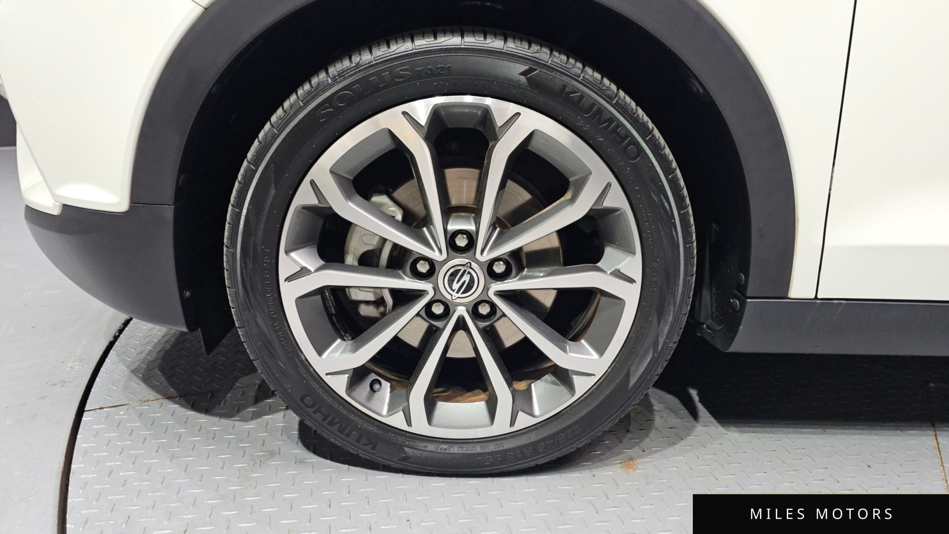 KG Mobility Tivoli 2017 — миниатюра 5