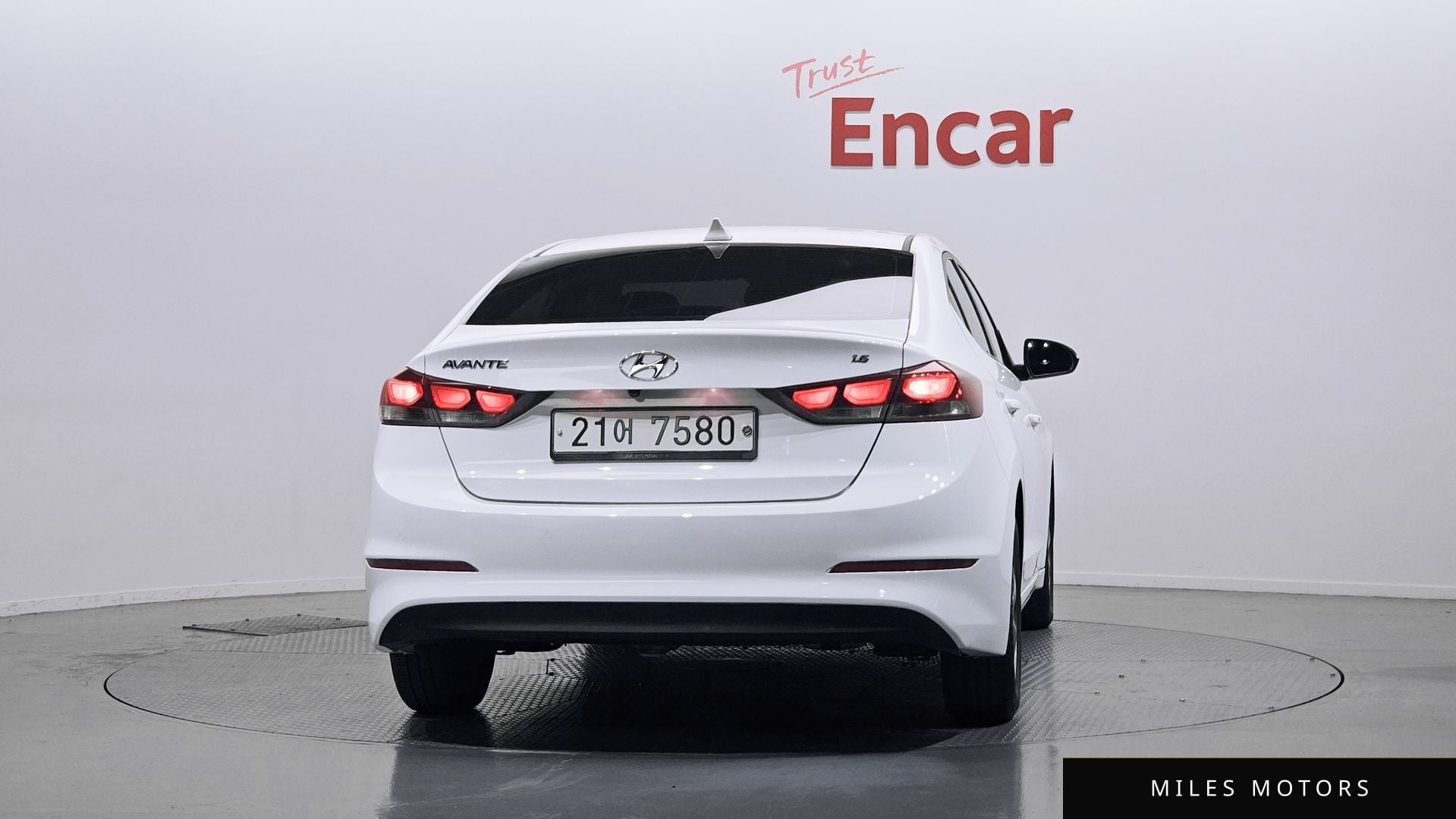 Hyundai AVANTE 2018 — миниатюра 4