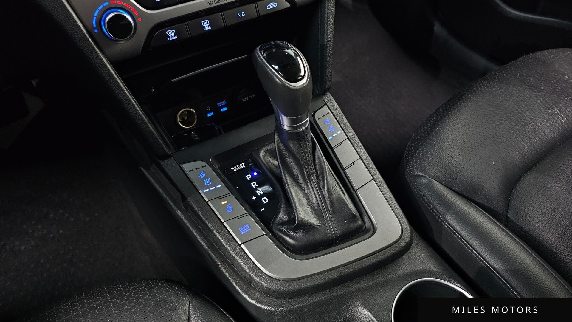 Hyundai AVANTE 2018 — миниатюра 9