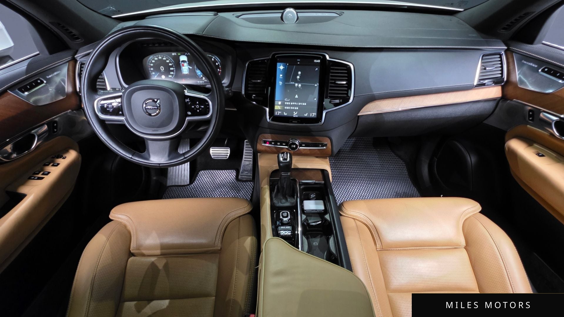 Volvo XC90 2018 — миниатюра 10