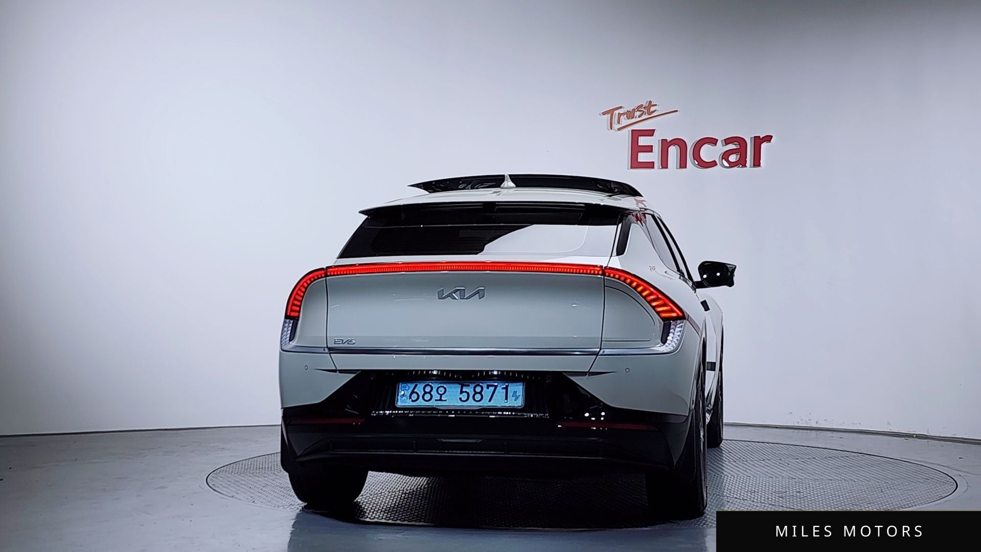 Kia EV6 2022 — миниатюра 4