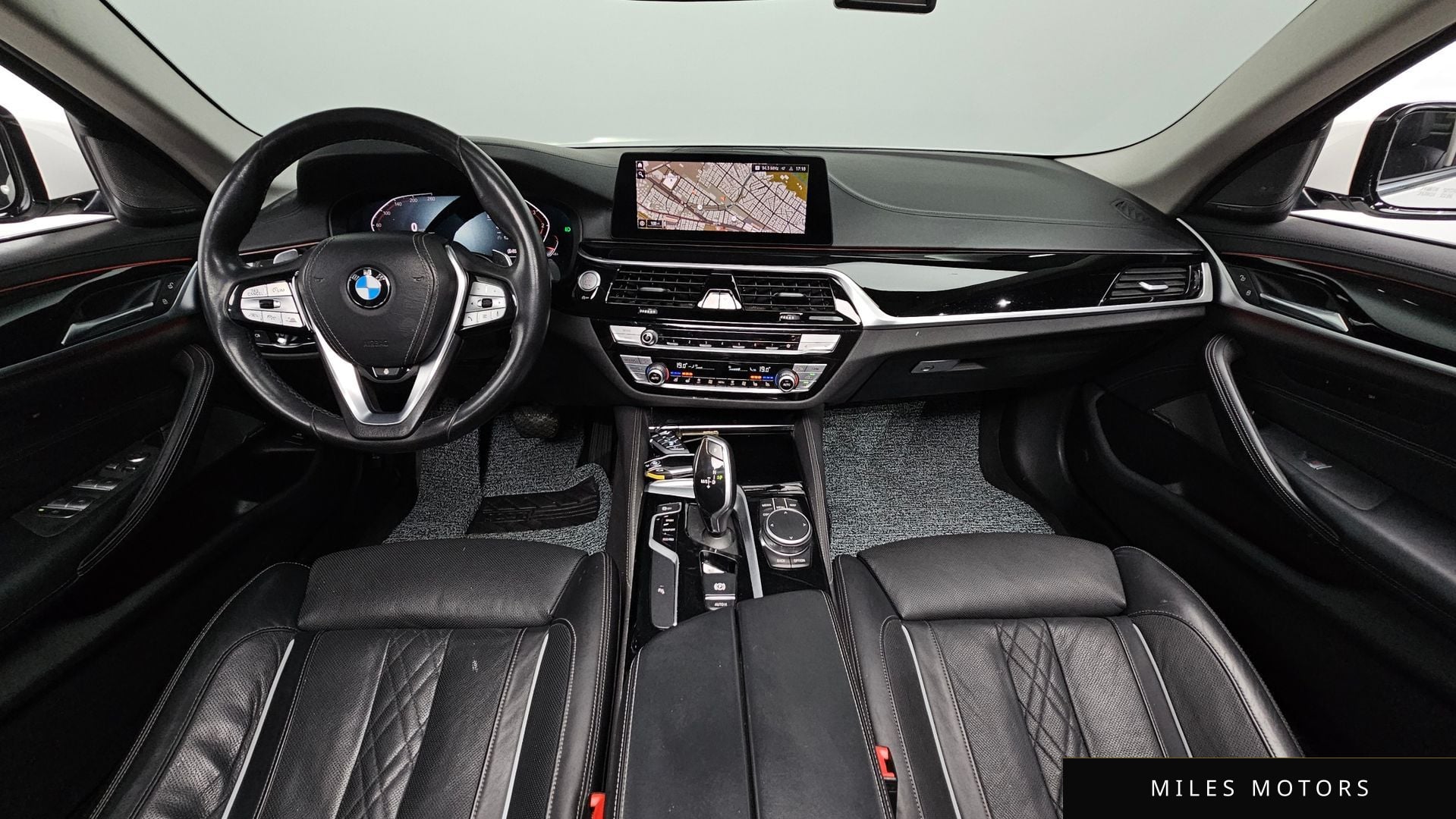 BMW 5 Series (G30) 2020 — миниатюра 9