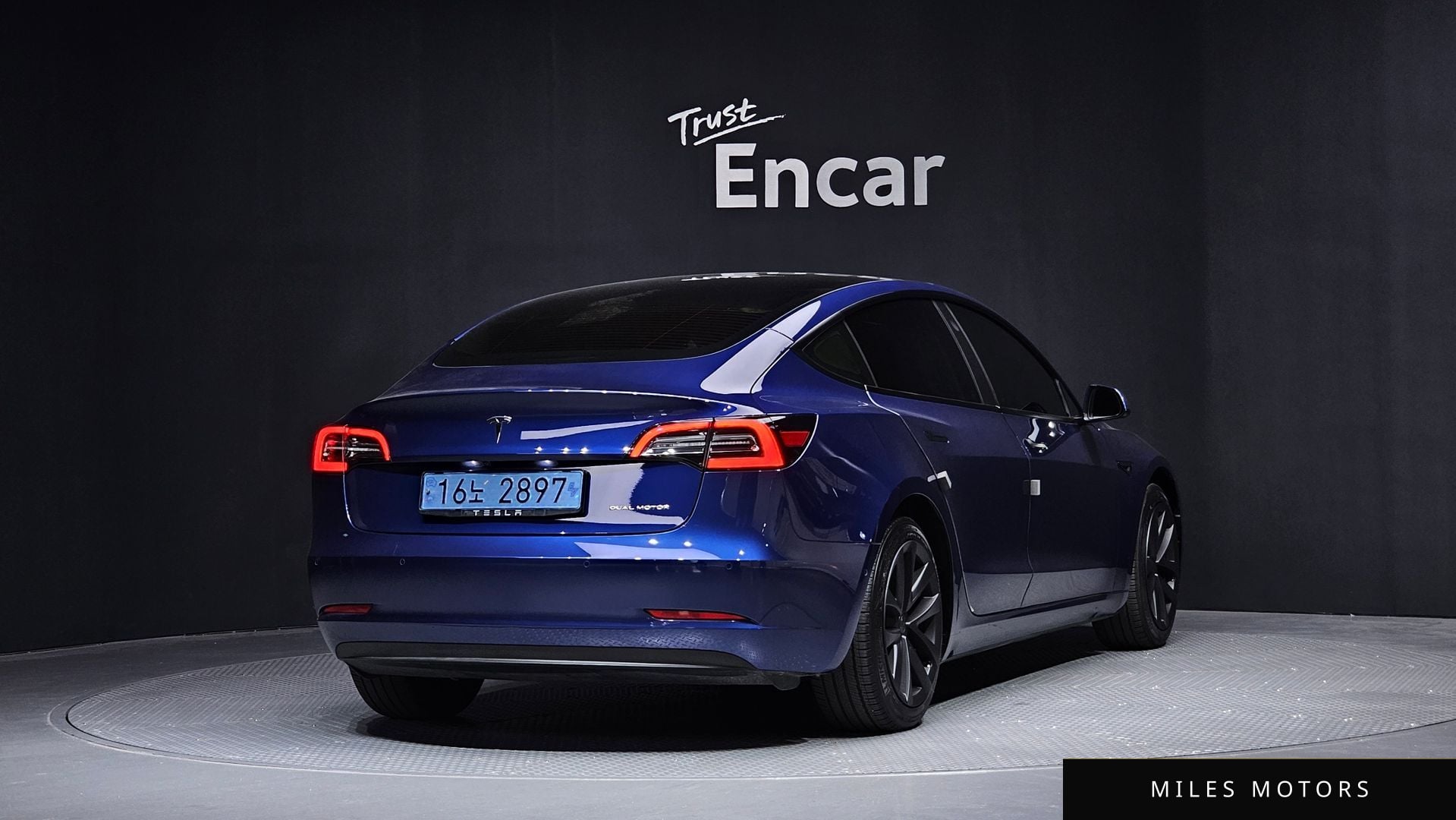 Tesla Model 3 2022 — миниатюра 2