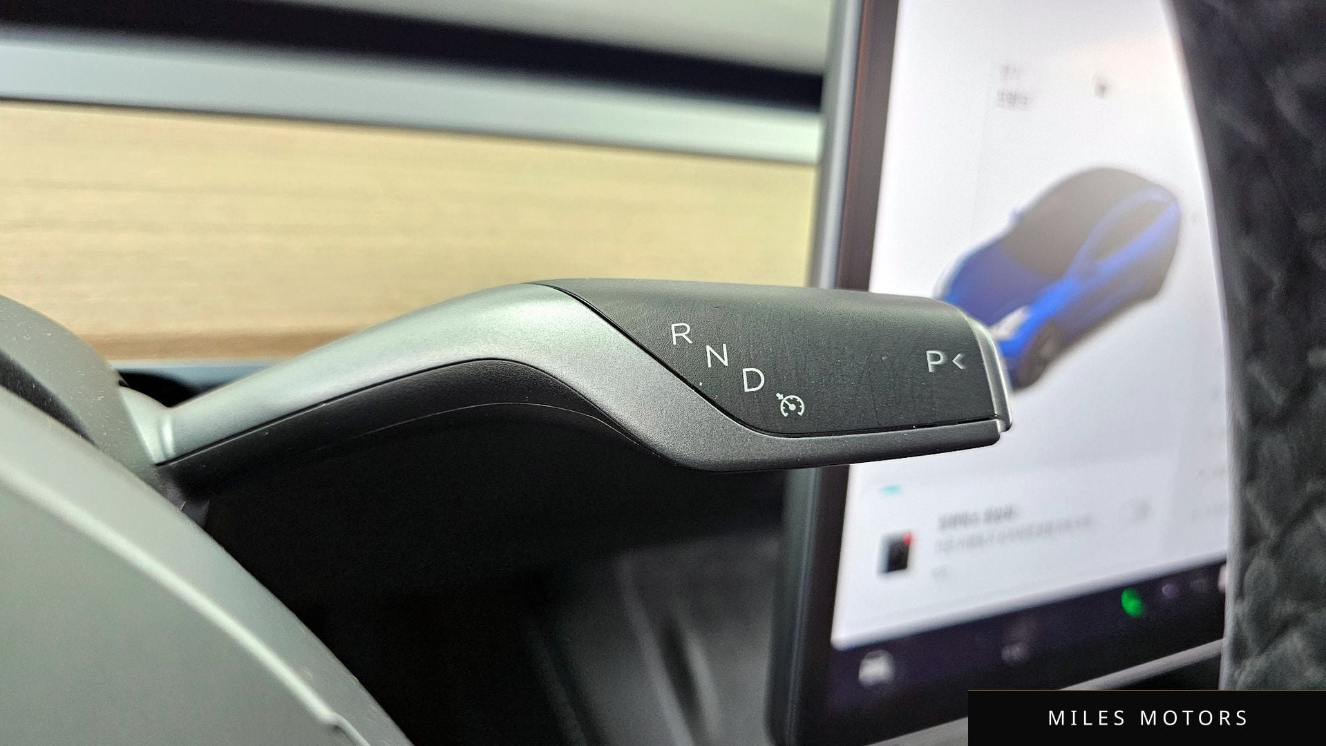 Tesla Model 3 2022 — миниатюра 12