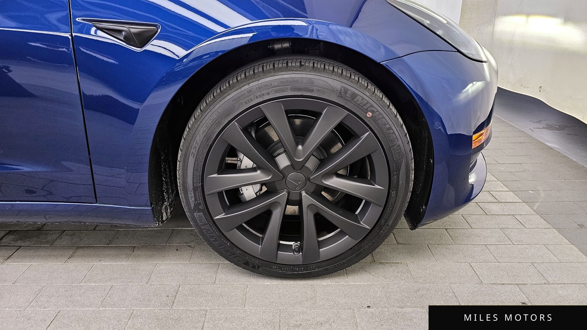Tesla Model 3 2022 — миниатюра 7