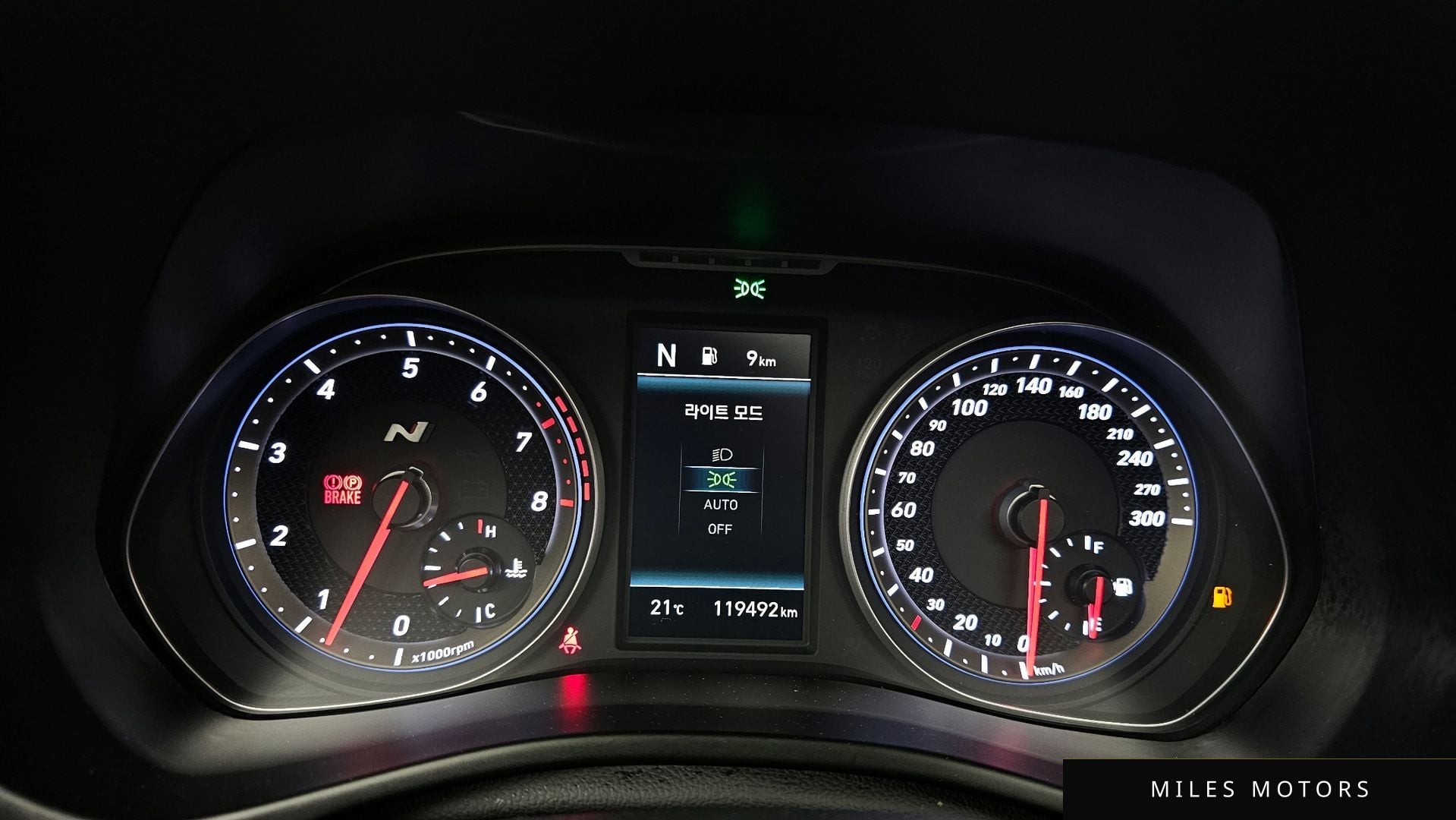 Hyundai Veloster 2019 — миниатюра 11