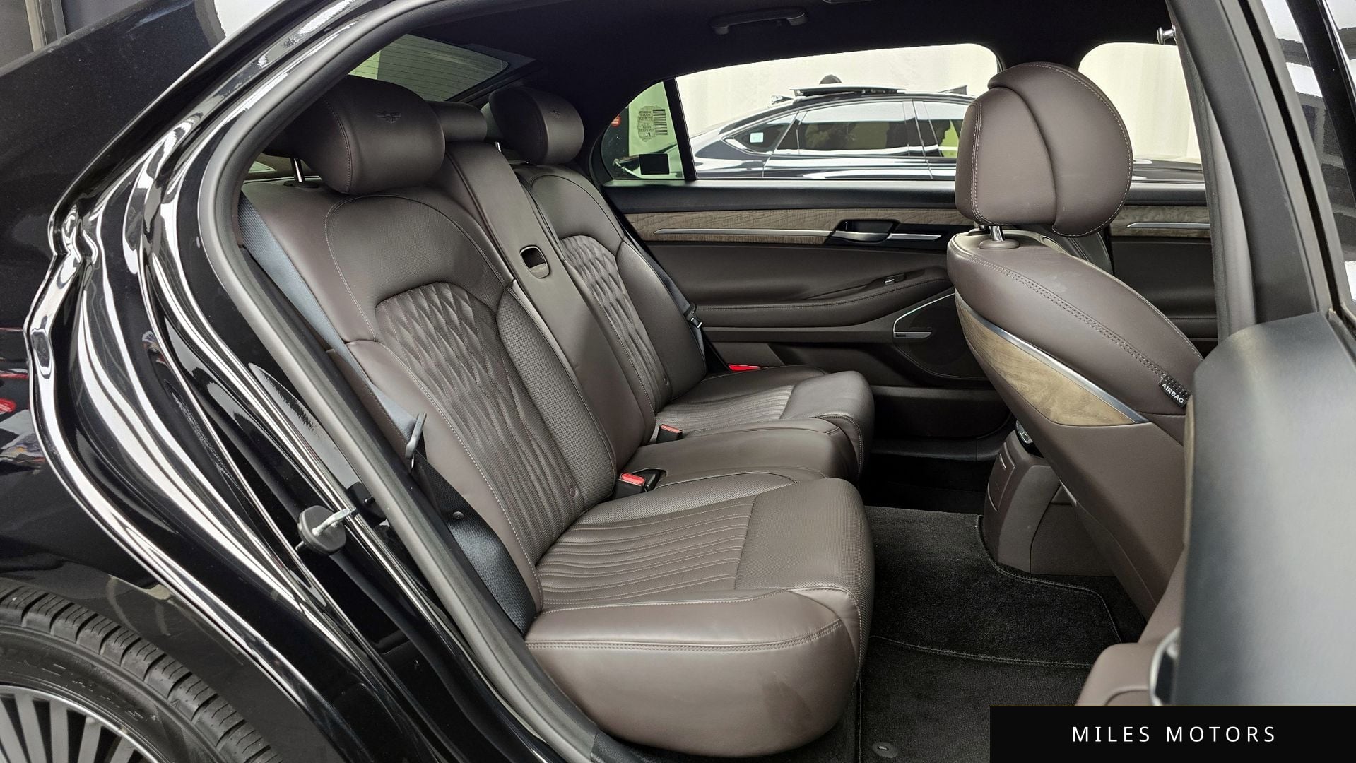 Genesis G90 2021 — миниатюра 11