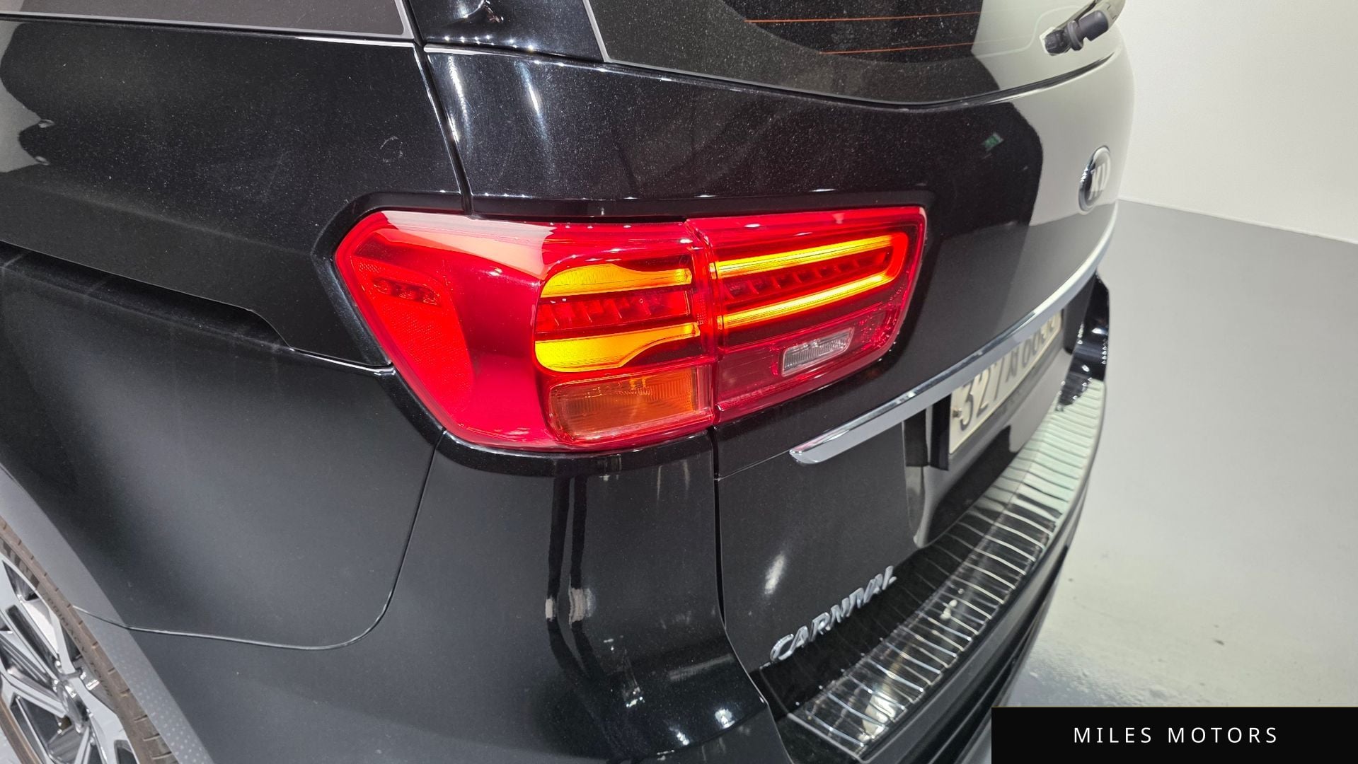 Kia Canival 2019 — миниатюра 9